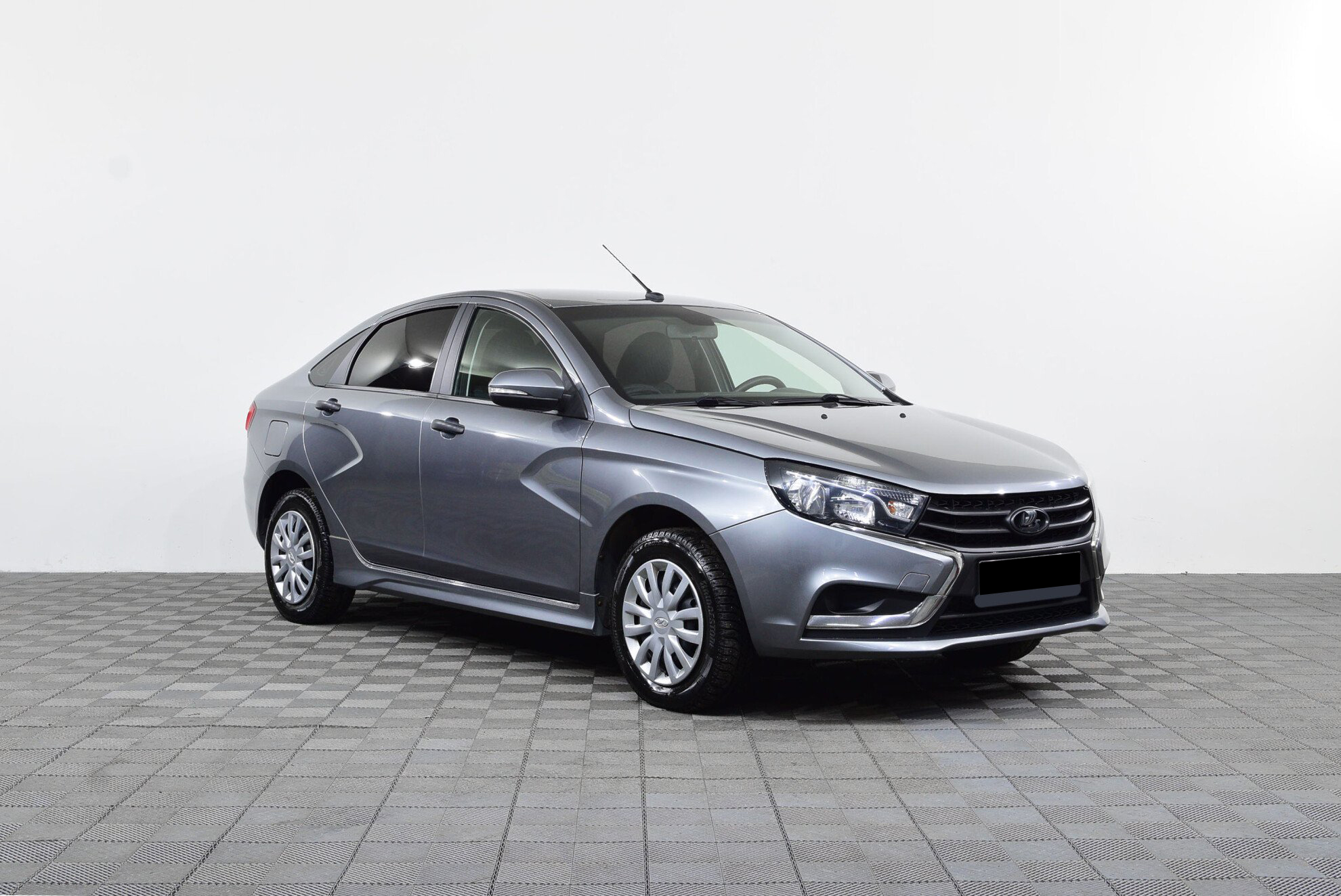 LADA Vesta миниатюра 3