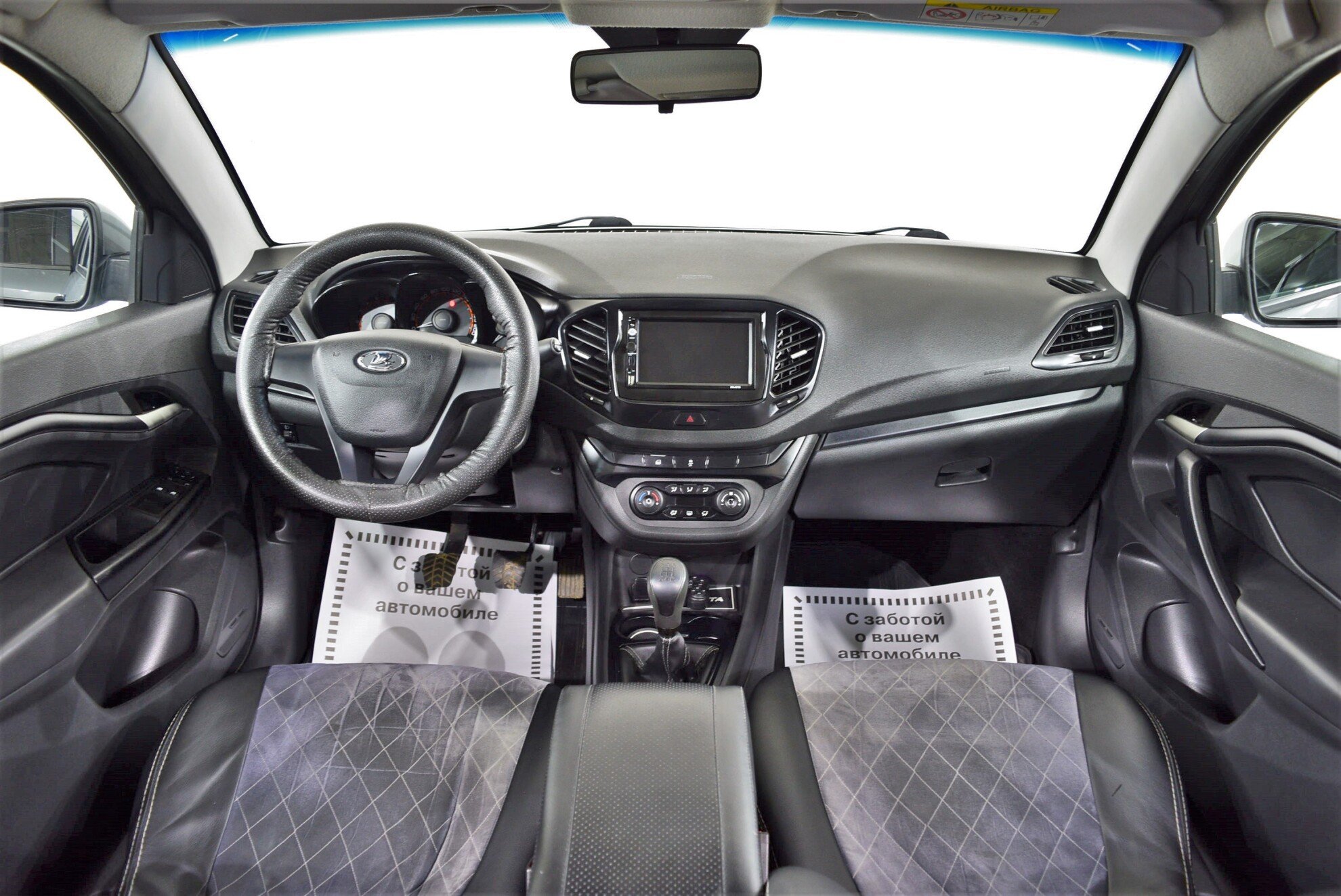 LADA Vesta миниатюра 8
