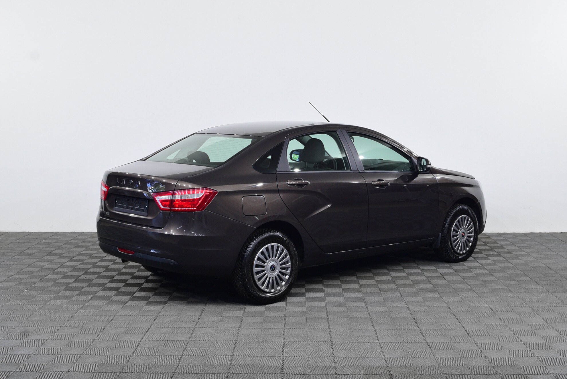 LADA Vesta миниатюра 4