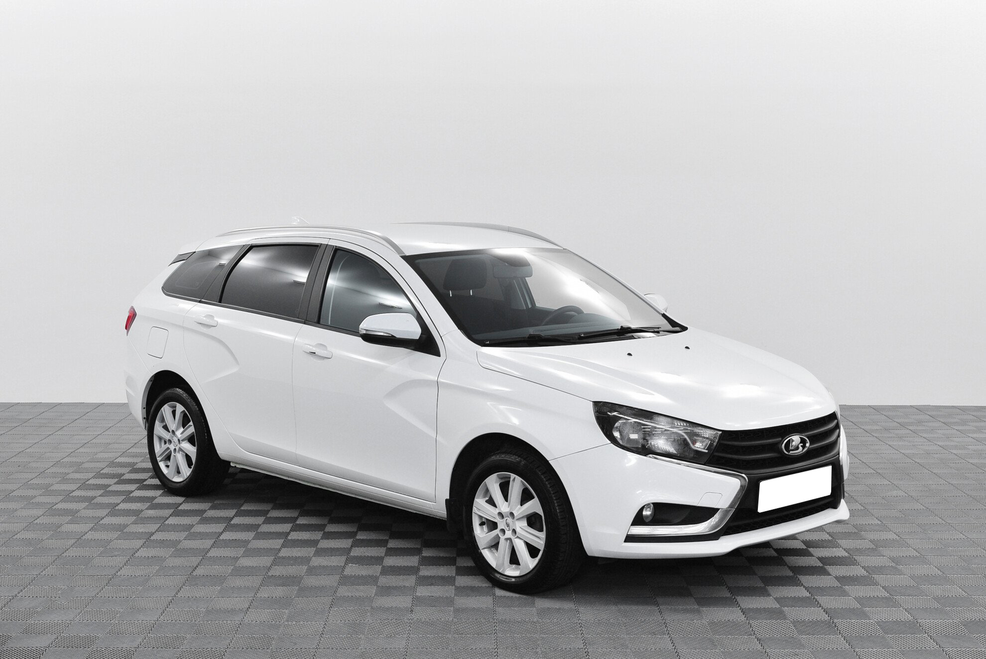 LADA Vesta SW миниатюра 3