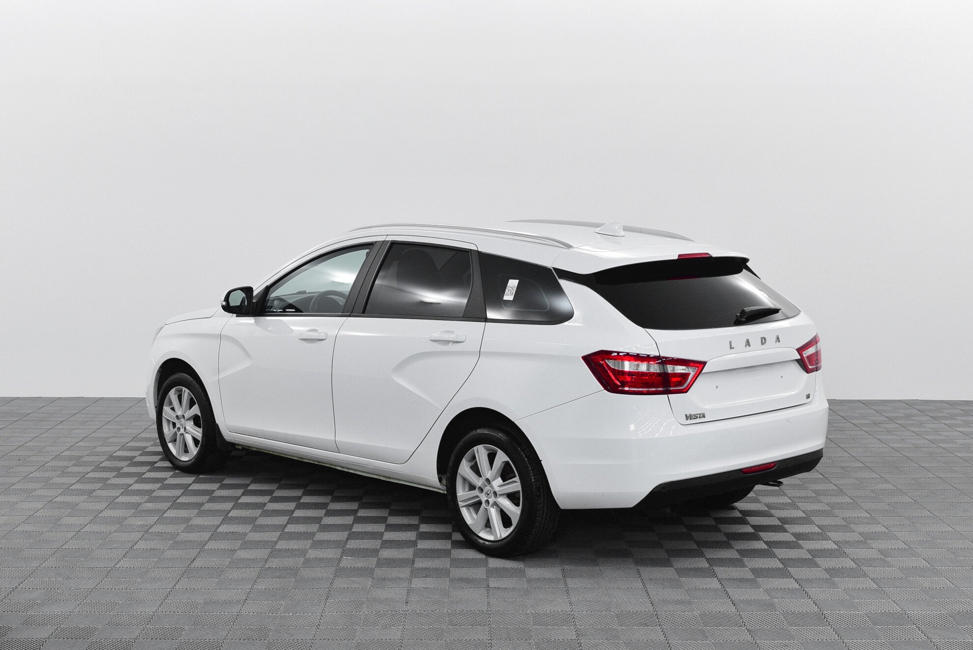 LADA Vesta SW миниатюра 5