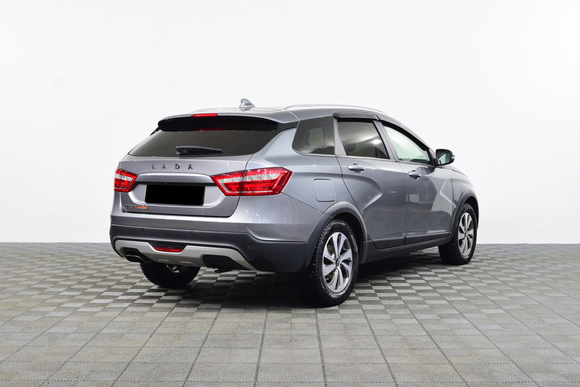 LADA Vesta SW Cross миниатюра 4