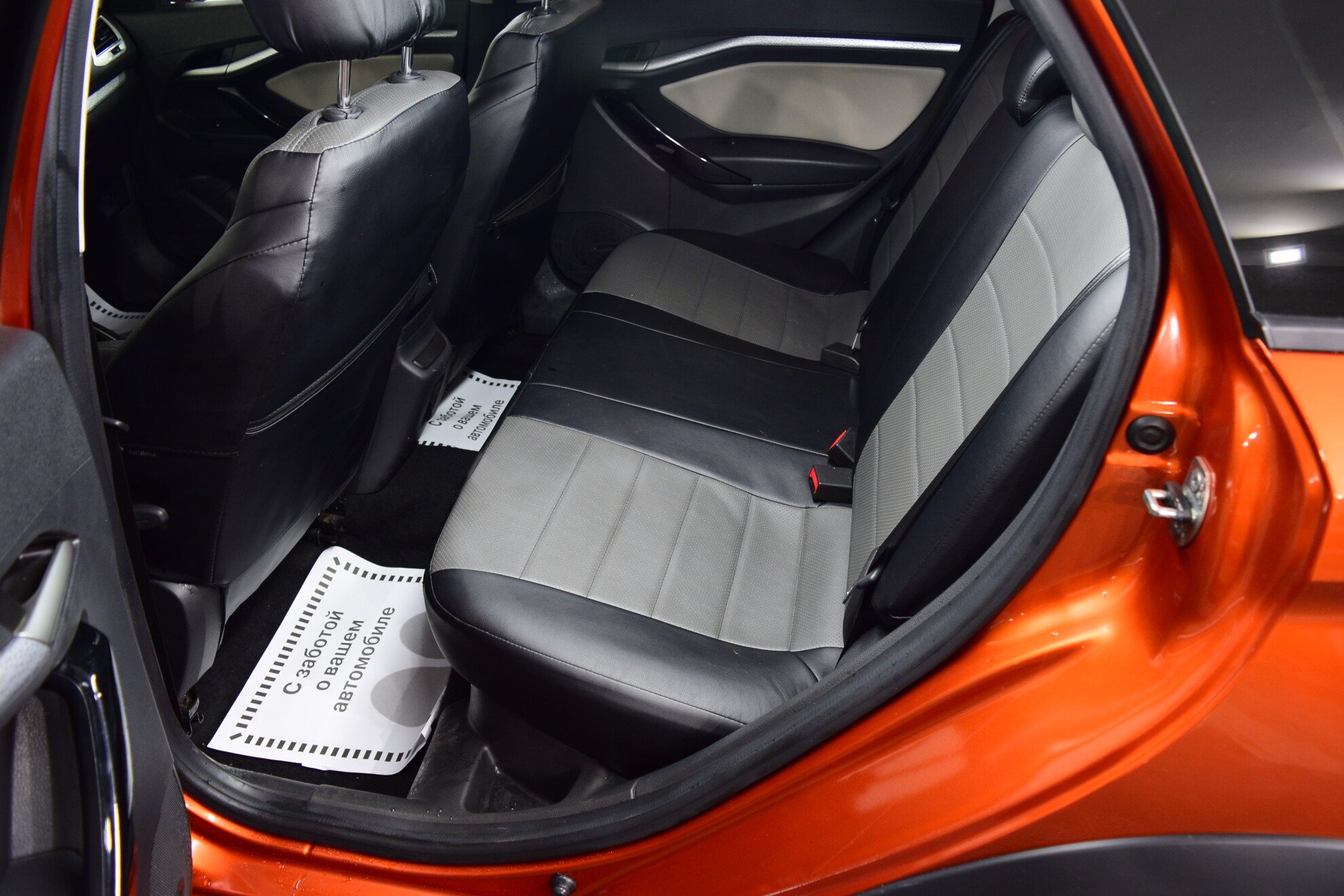 LADA Vesta SW Cross миниатюра 10