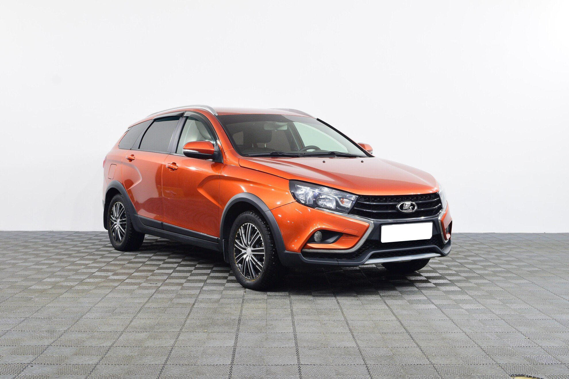LADA Vesta SW Cross миниатюра 3