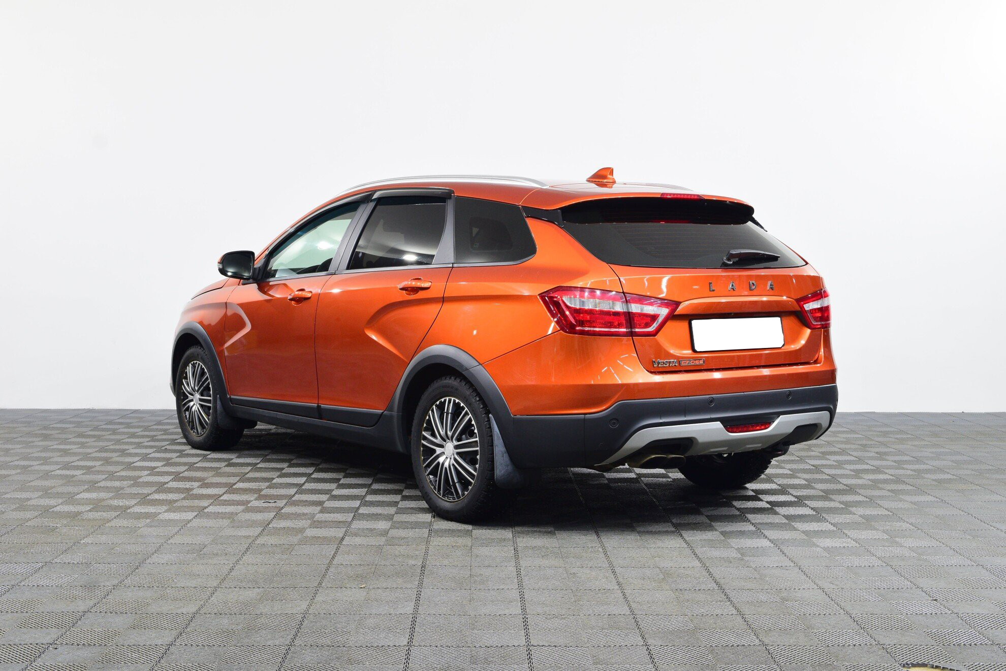 LADA Vesta SW Cross миниатюра 6