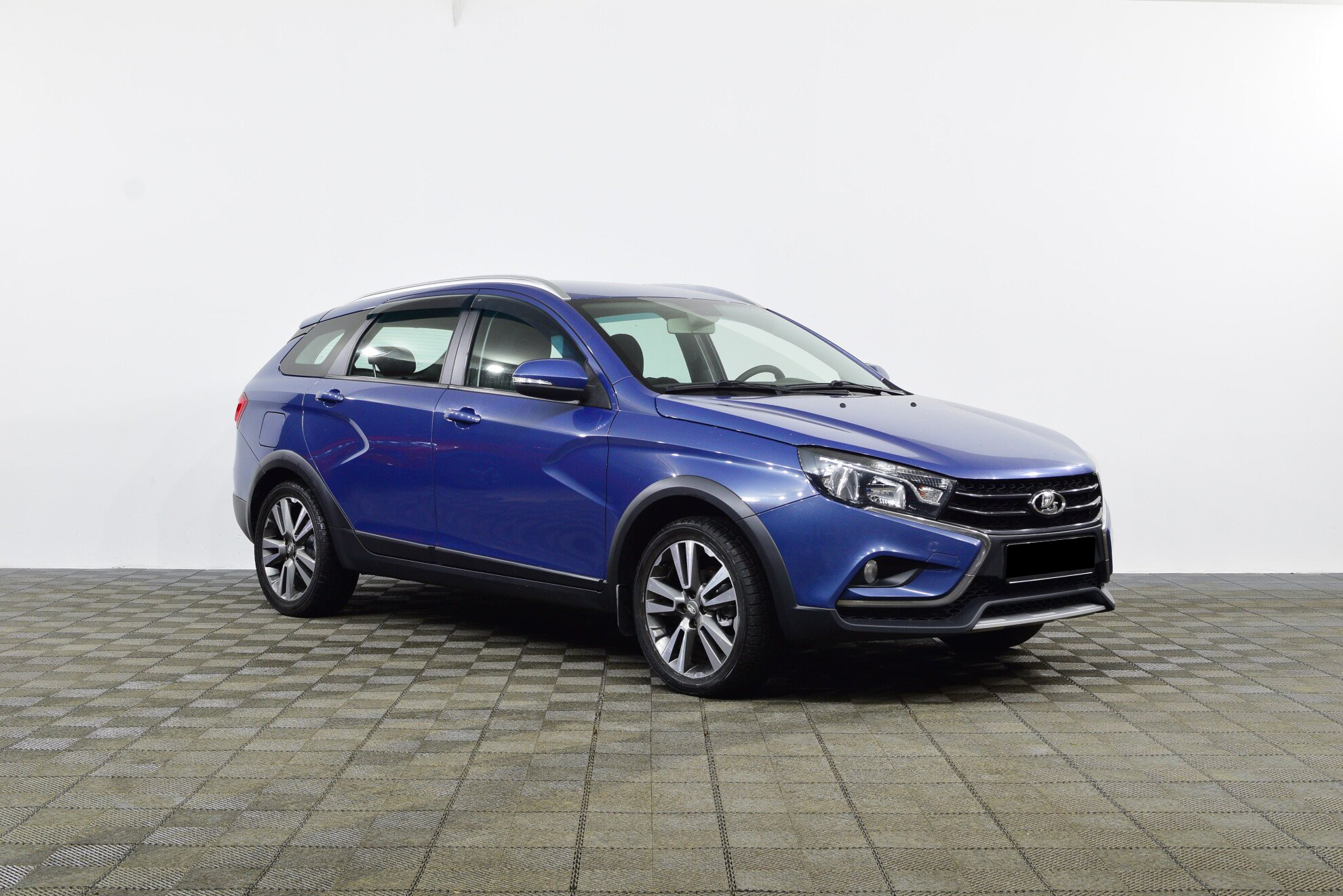 LADA Vesta SW Cross миниатюра 3