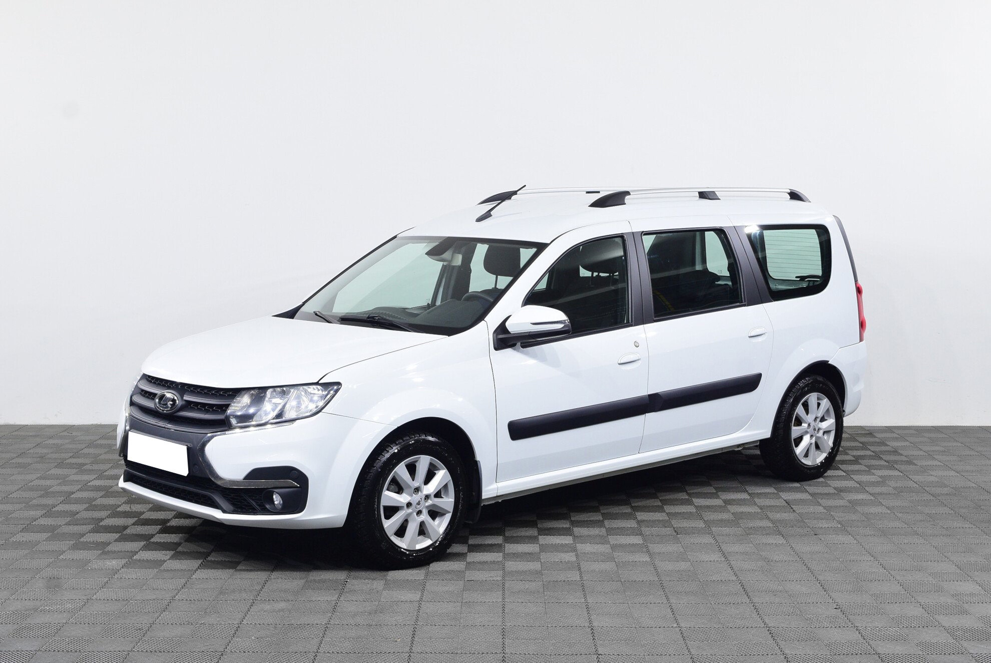 Превью LADA Largus New 5 мест