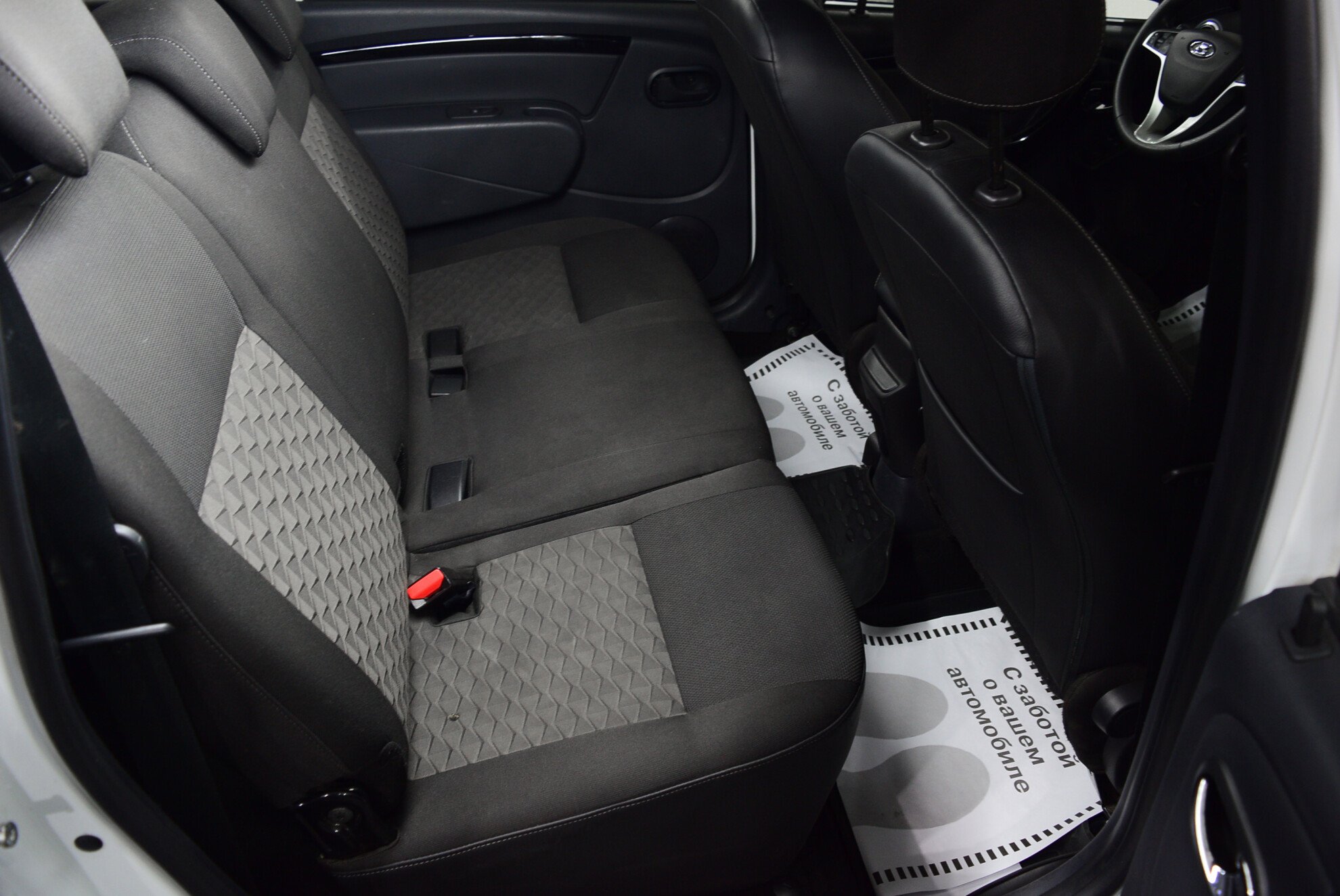LADA Largus New 5 мест миниатюра 9