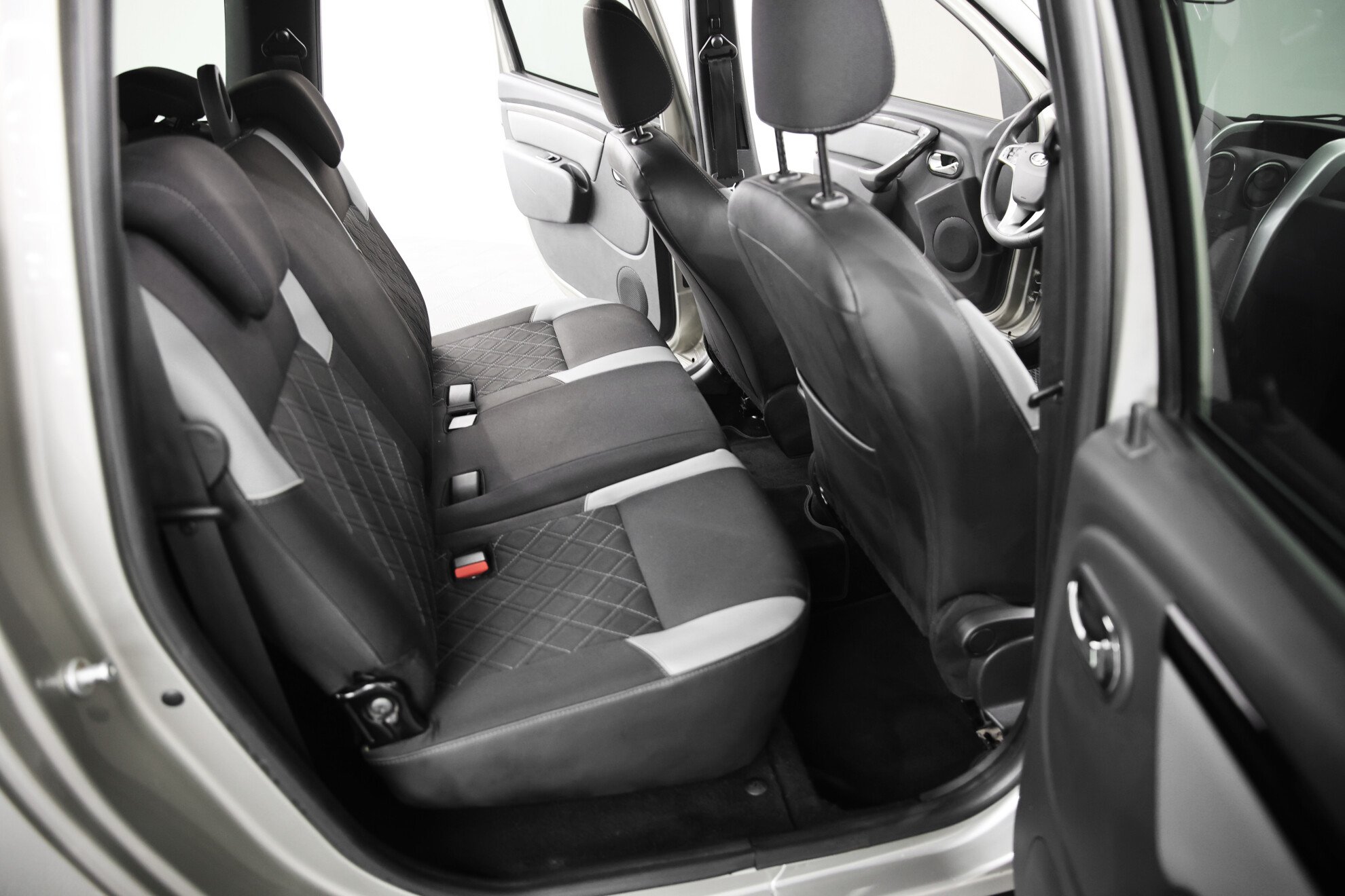 LADA Largus Cross New 5 мест миниатюра 9