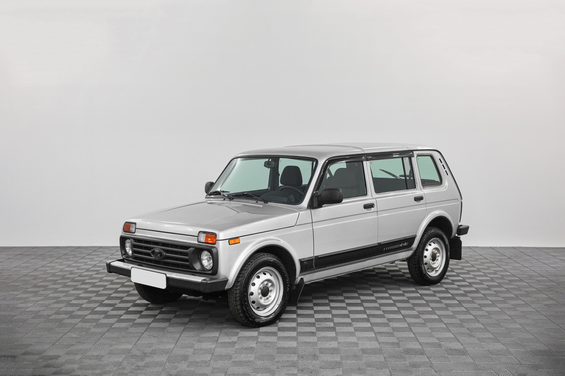 Превью LADA Niva Legend 5D