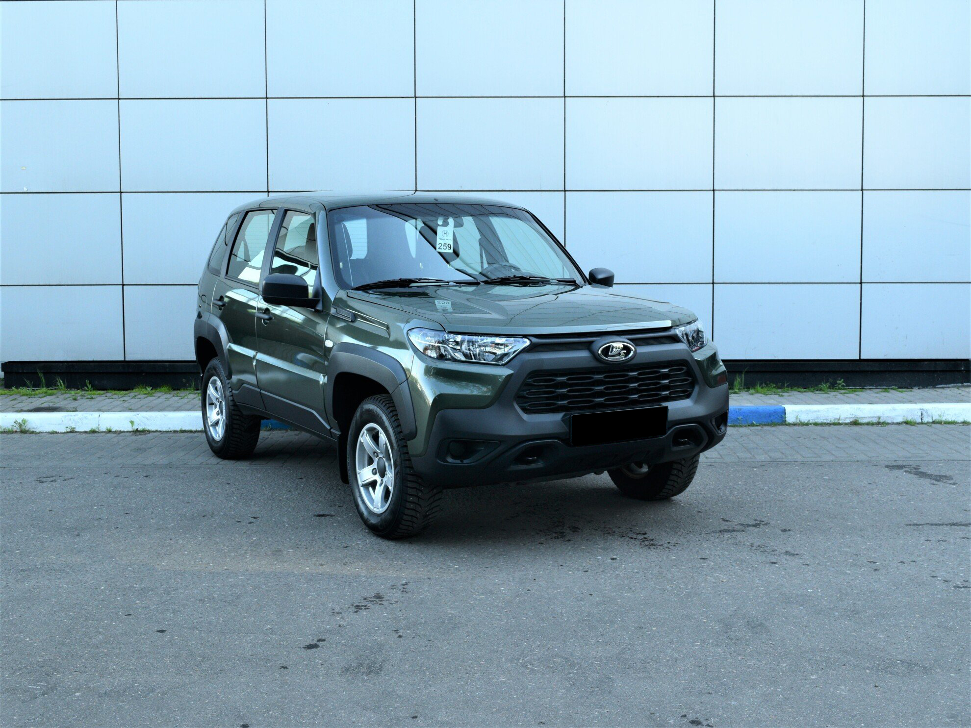 LADA Niva Travel миниатюра 3