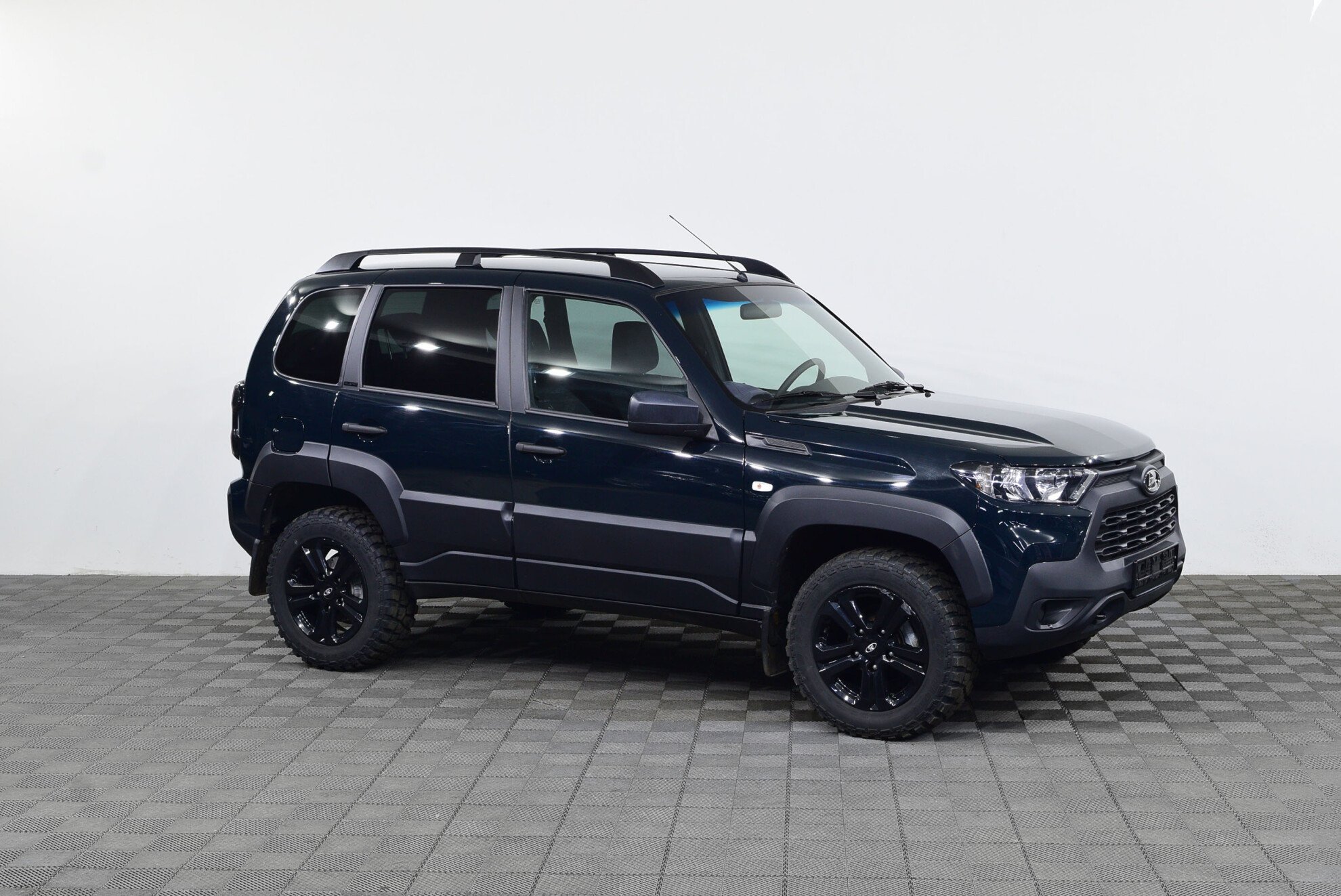 LADA Niva Travel миниатюра 3