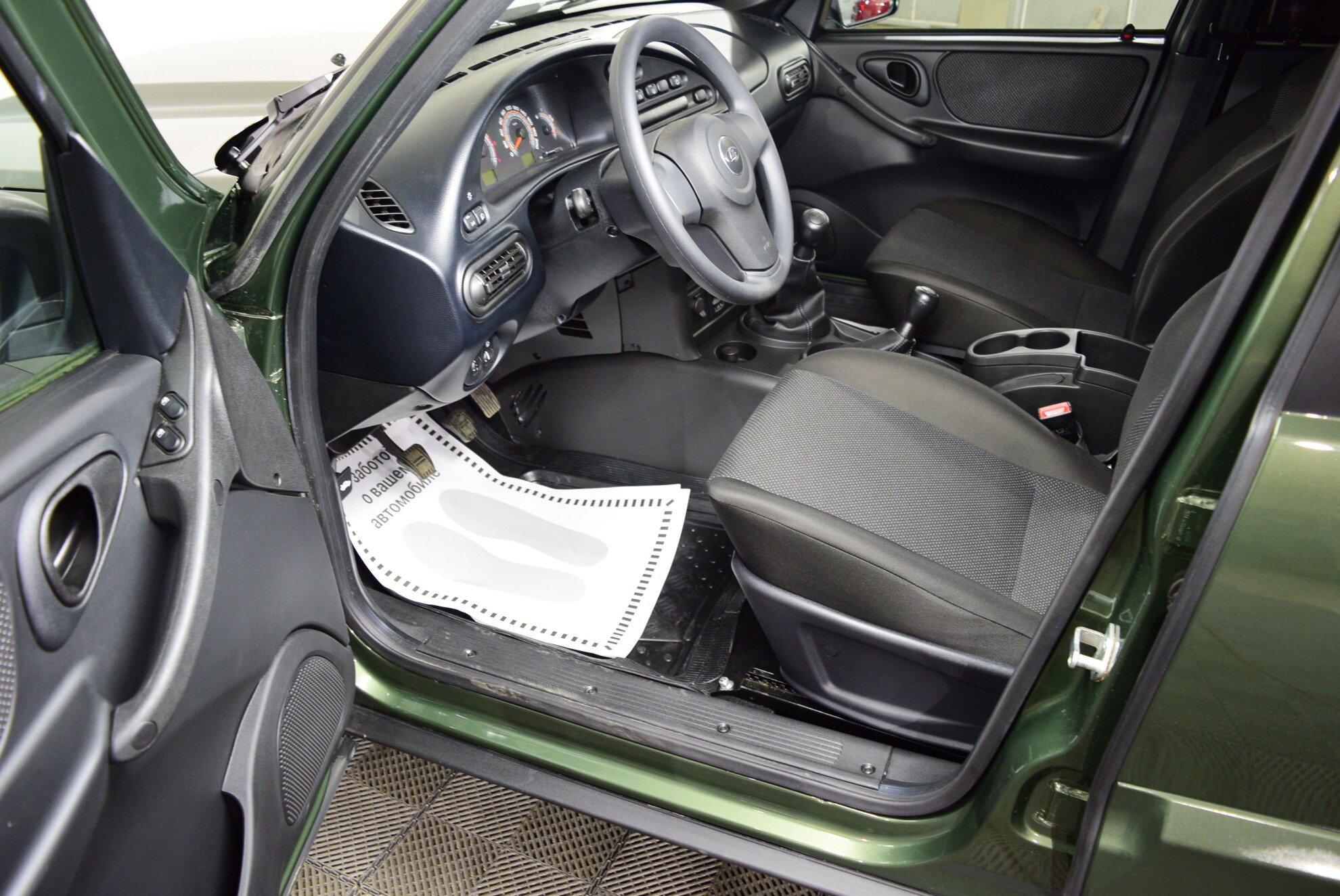 LADA Niva Travel миниатюра 6