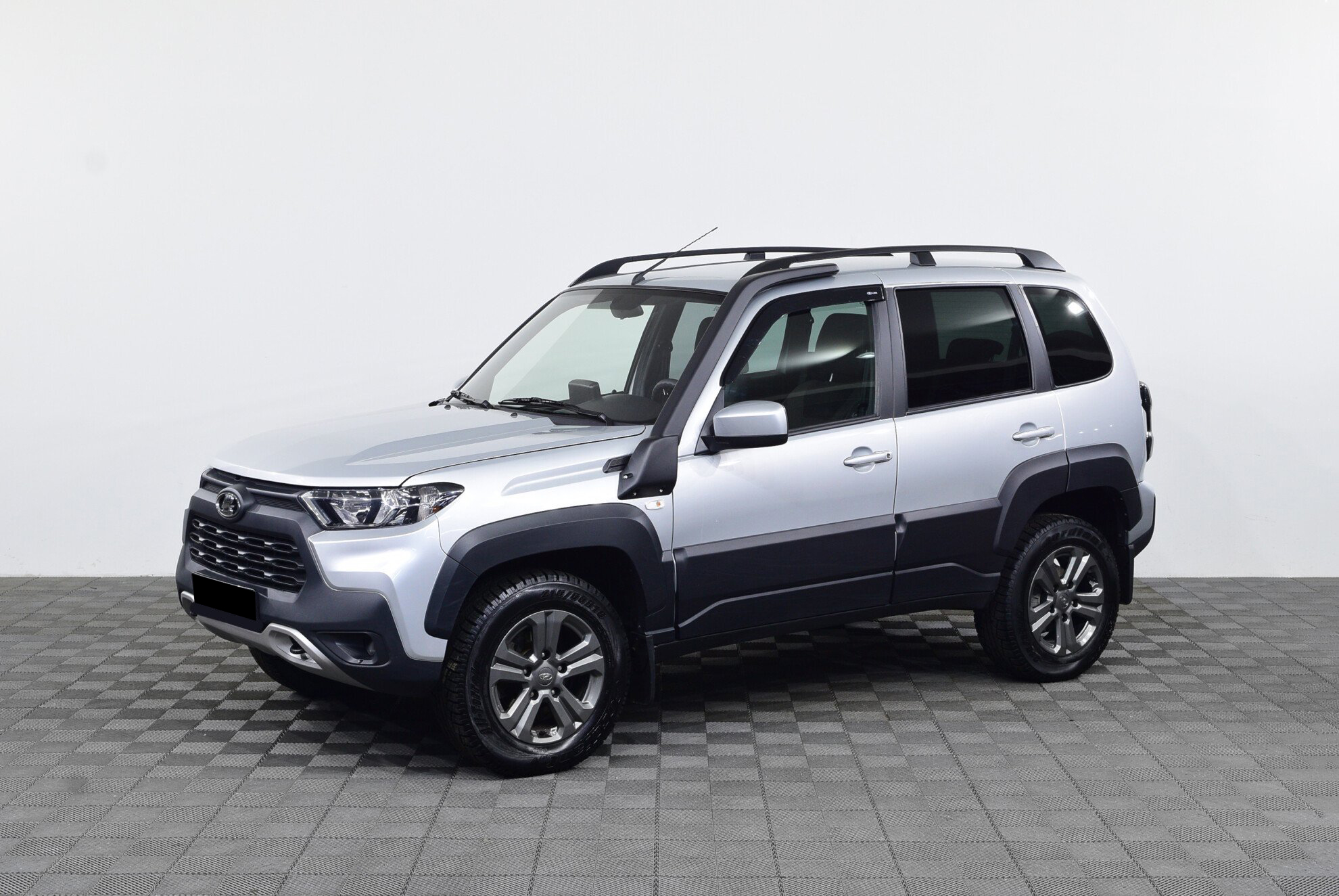 Превью LADA Niva Travel