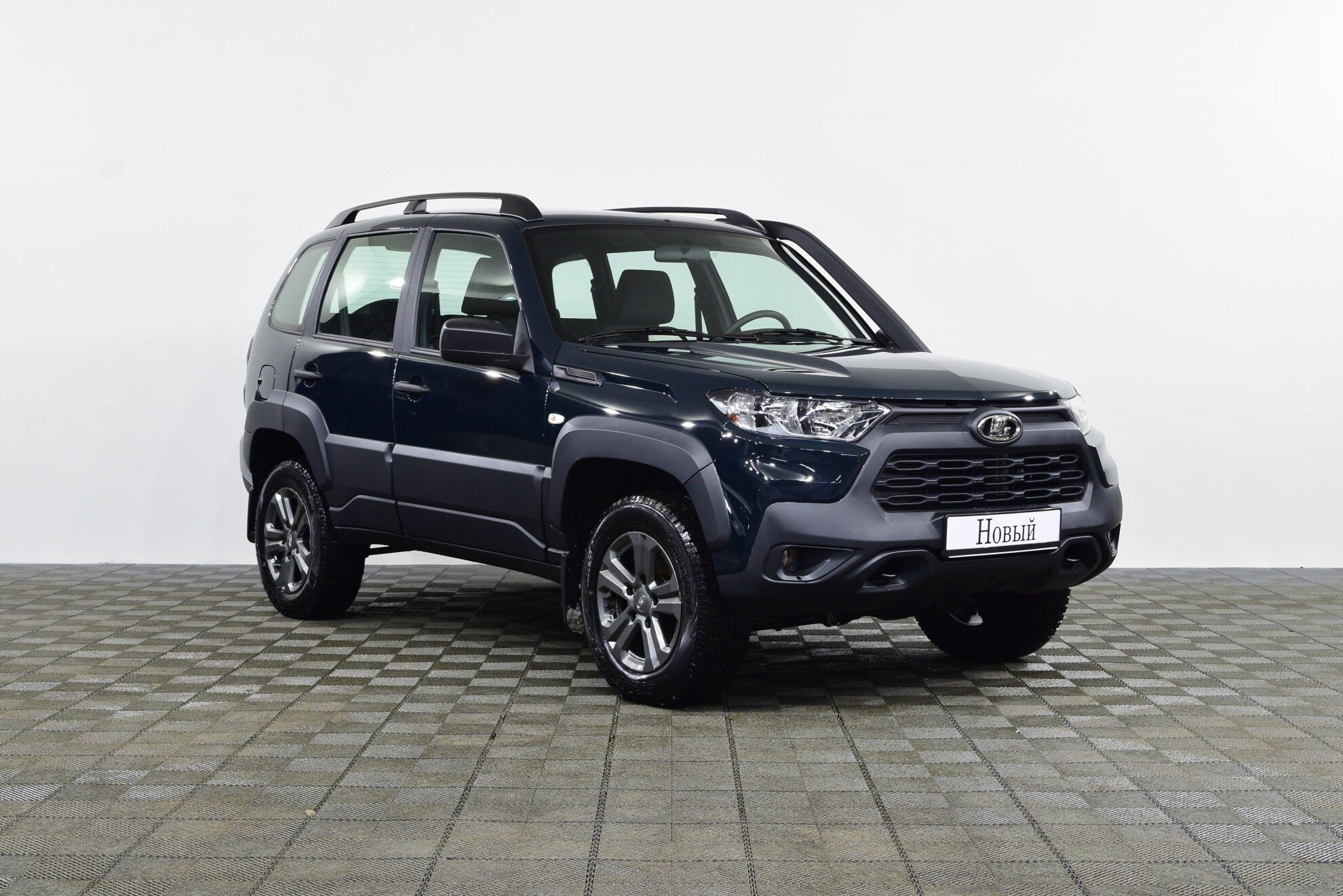 LADA Niva Travel миниатюра 3