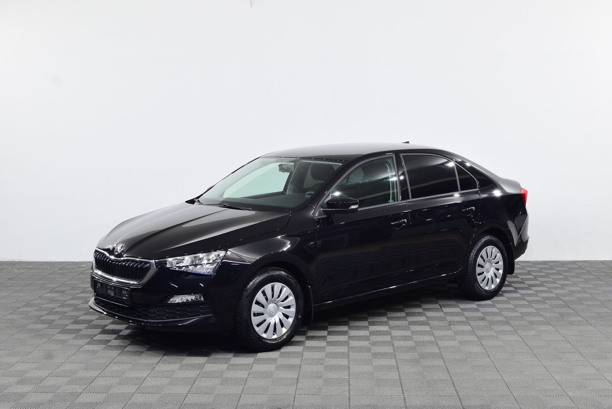 Превью SKODA Rapid