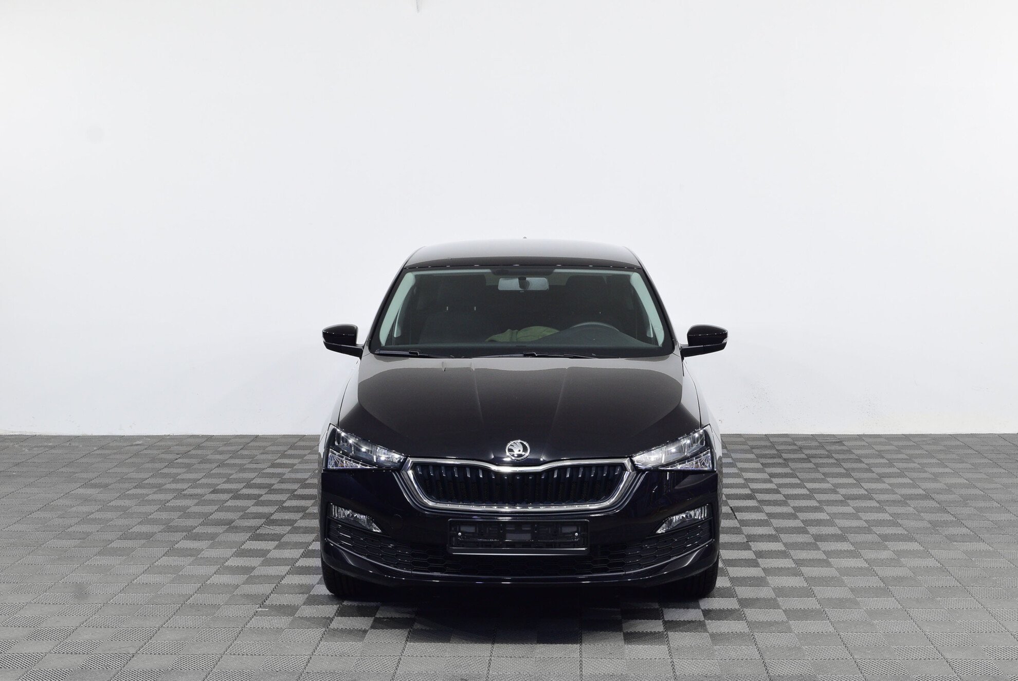 SKODA Rapid миниатюра 2