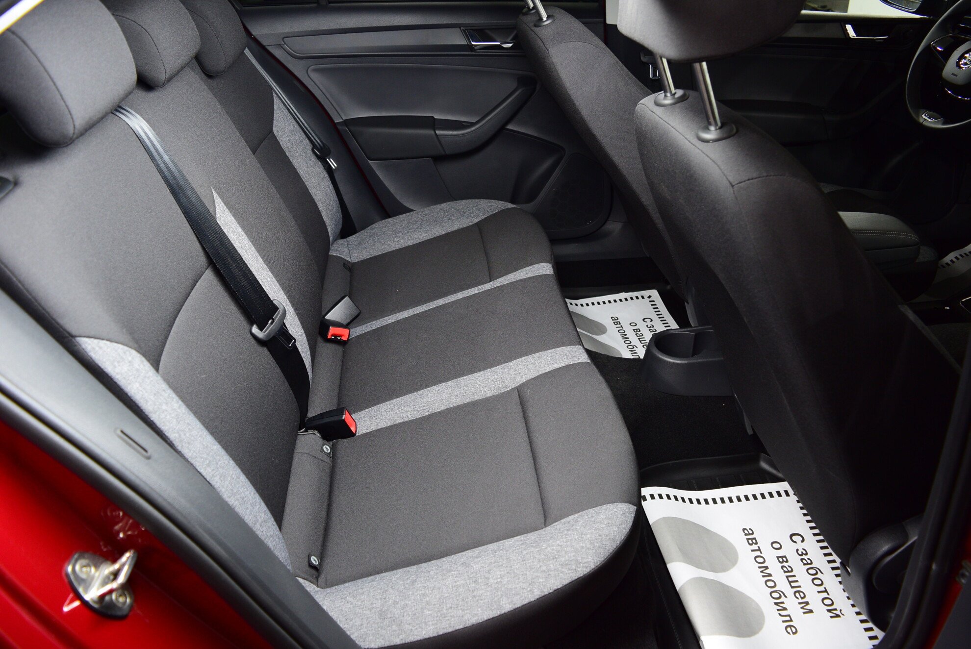 SKODA Rapid миниатюра 10