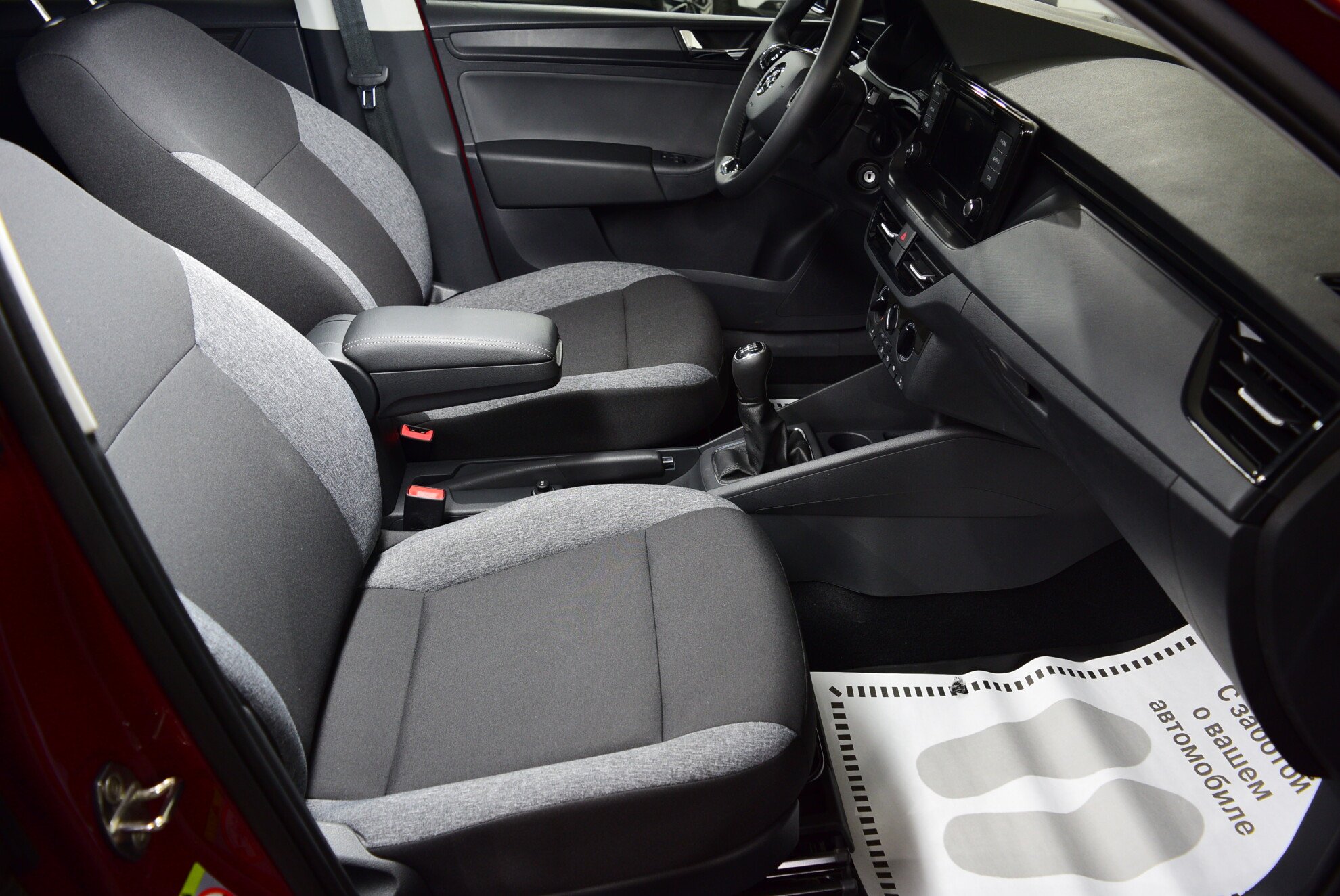 SKODA Rapid миниатюра 8