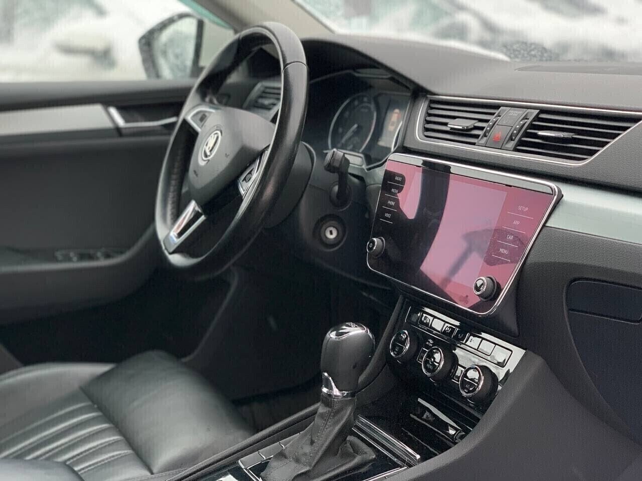 SKODA Superb миниатюра 6