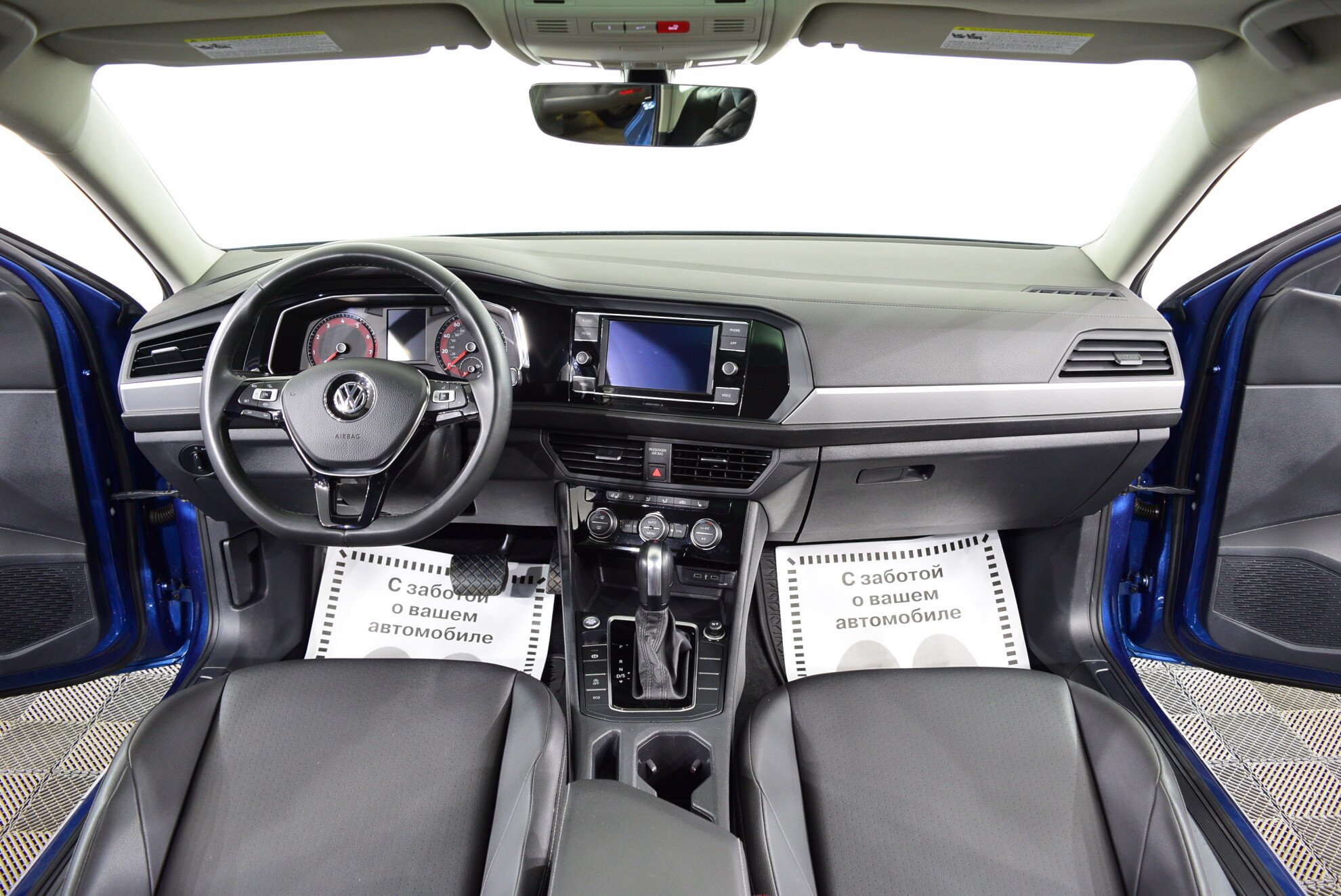 VOLKSWAGEN Jetta миниатюра 7