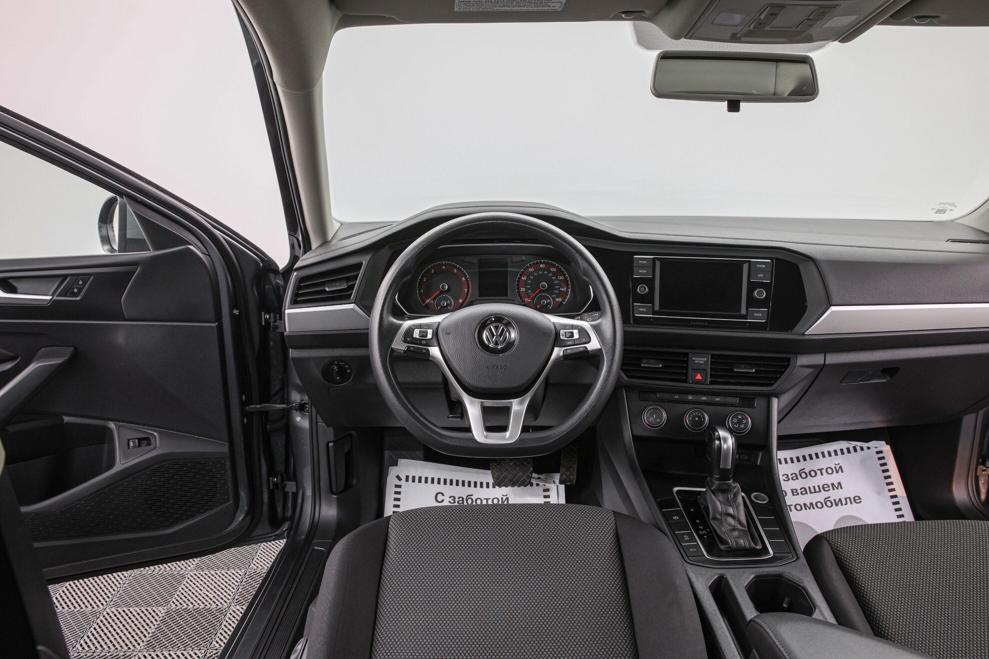 VOLKSWAGEN Jetta миниатюра 7