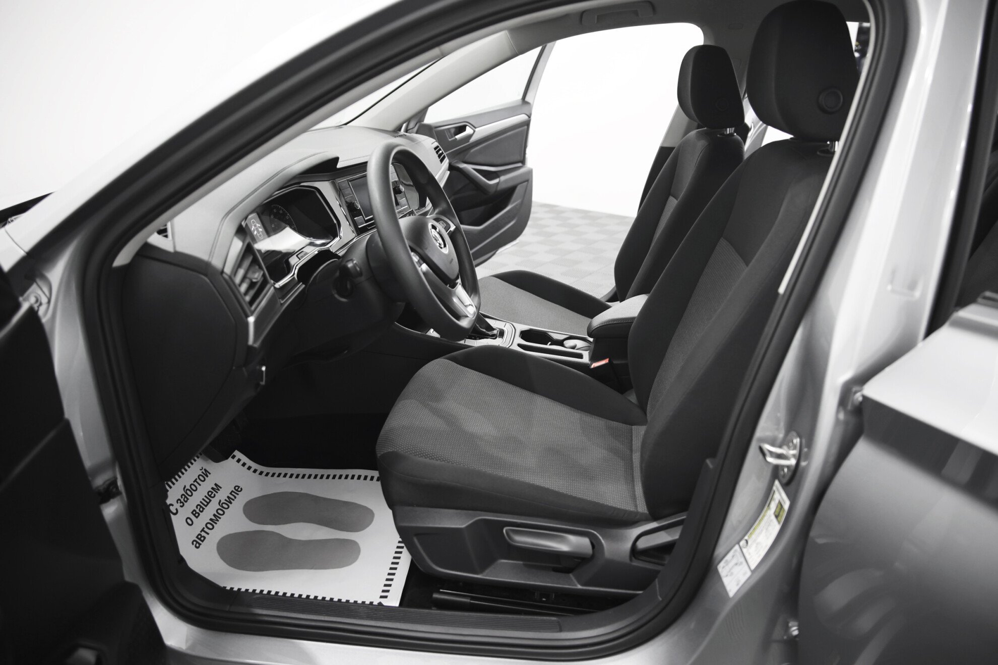 VOLKSWAGEN Jetta миниатюра 6