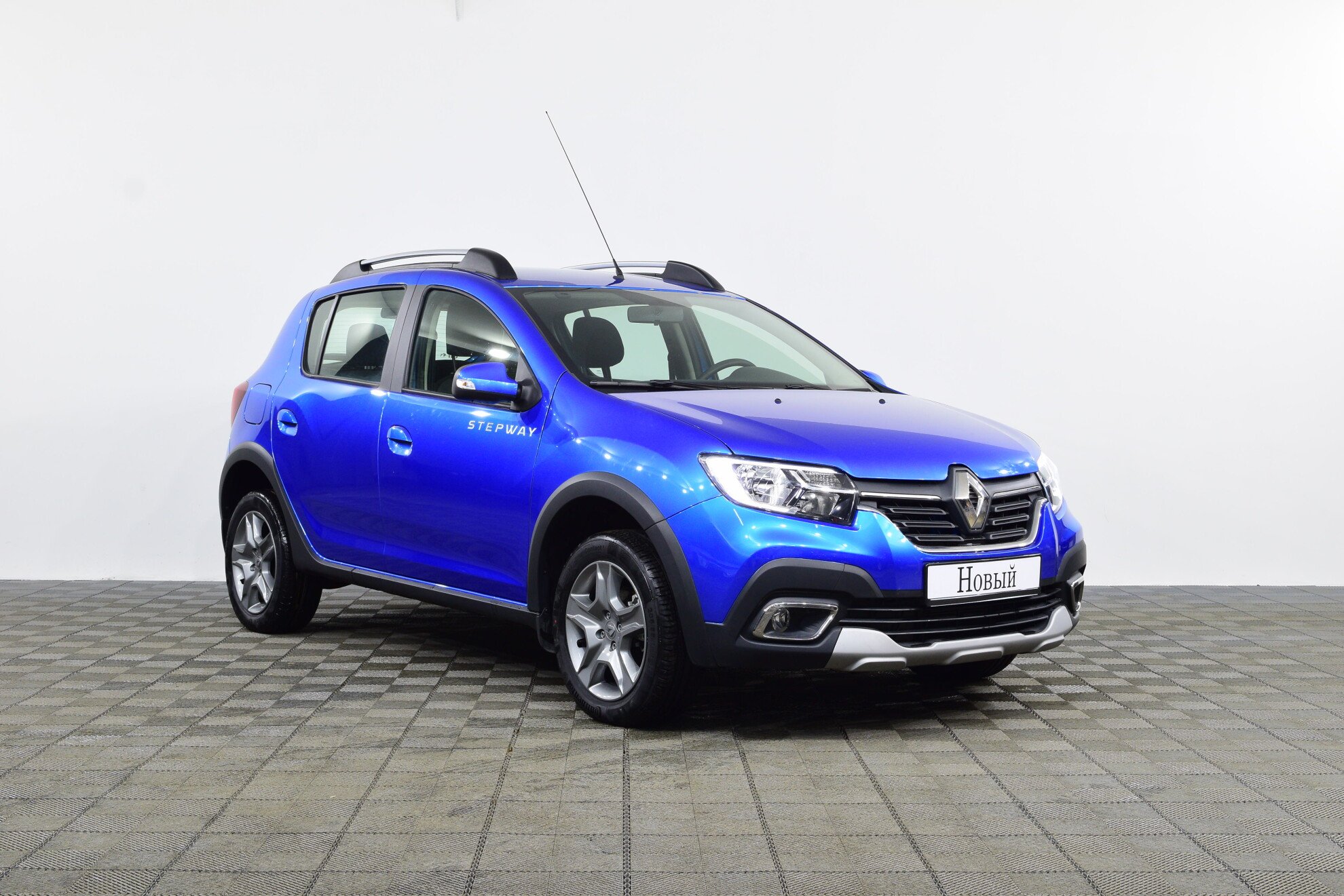 RENAULT Sandero Stepway миниатюра 3