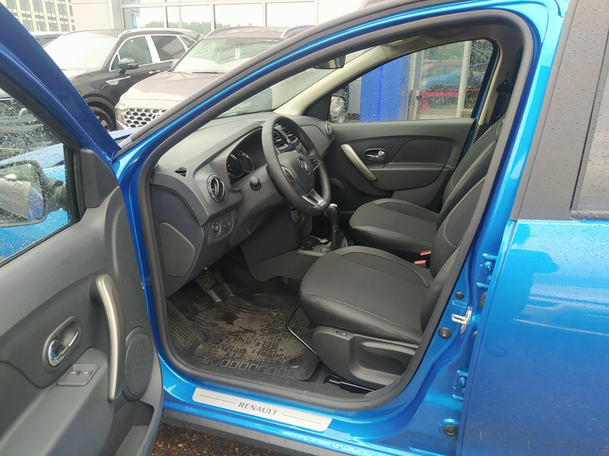 RENAULT Sandero Stepway миниатюра 7