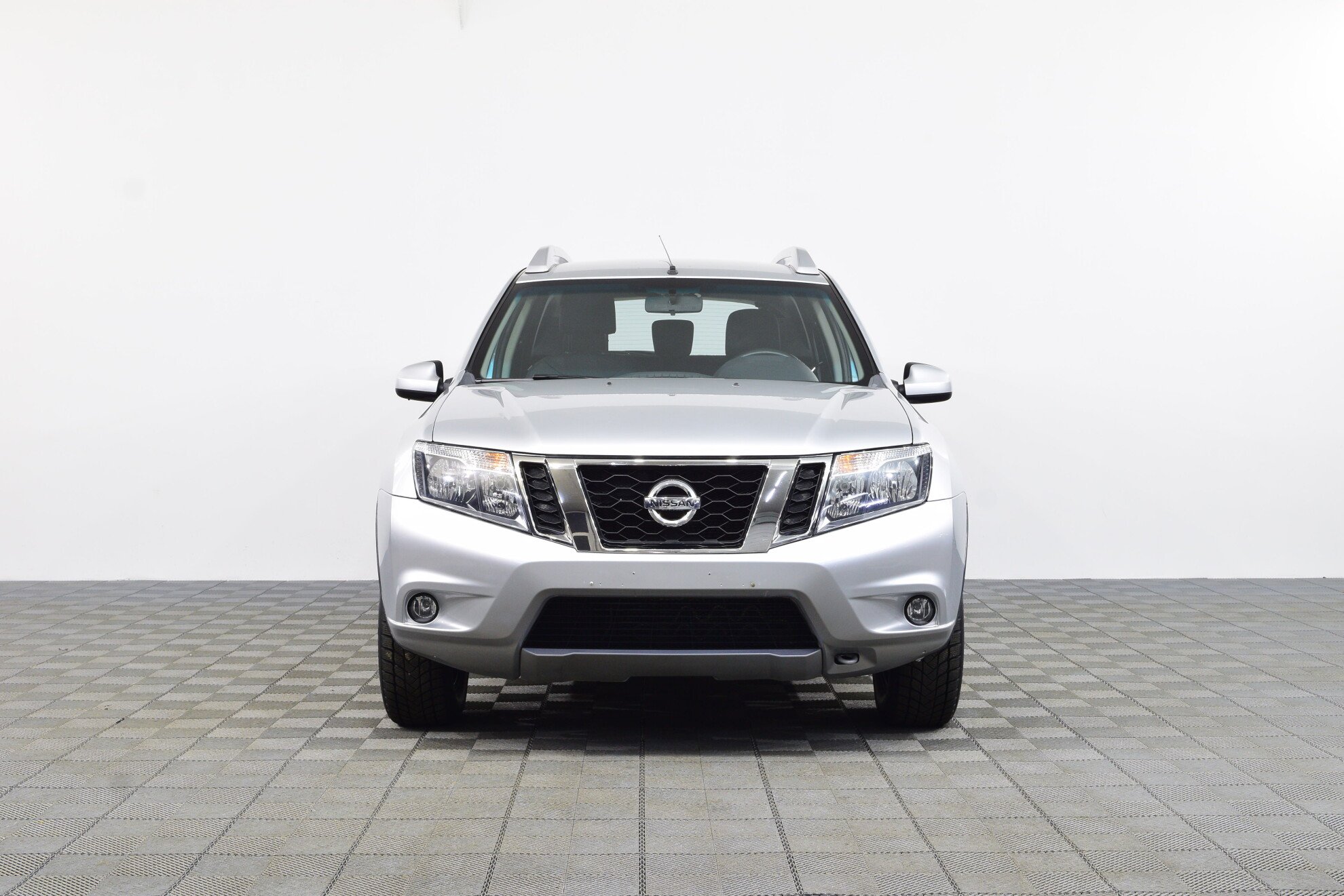 NISSAN Terrano миниатюра 2