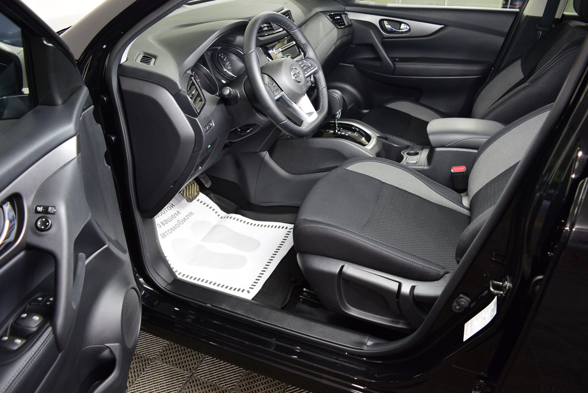 NISSAN Qashqai миниатюра 6