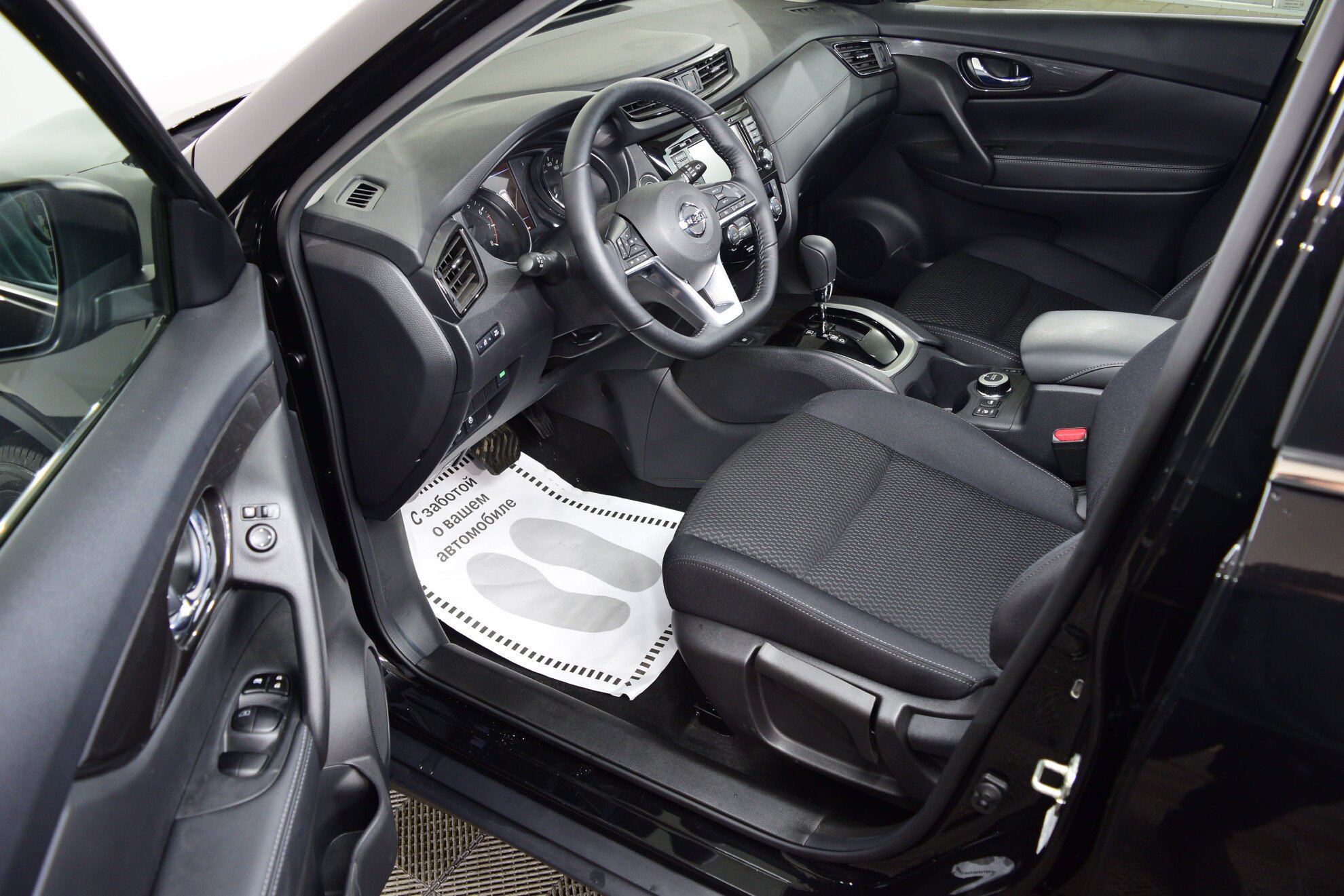 NISSAN X-TRAIL NEW миниатюра 7