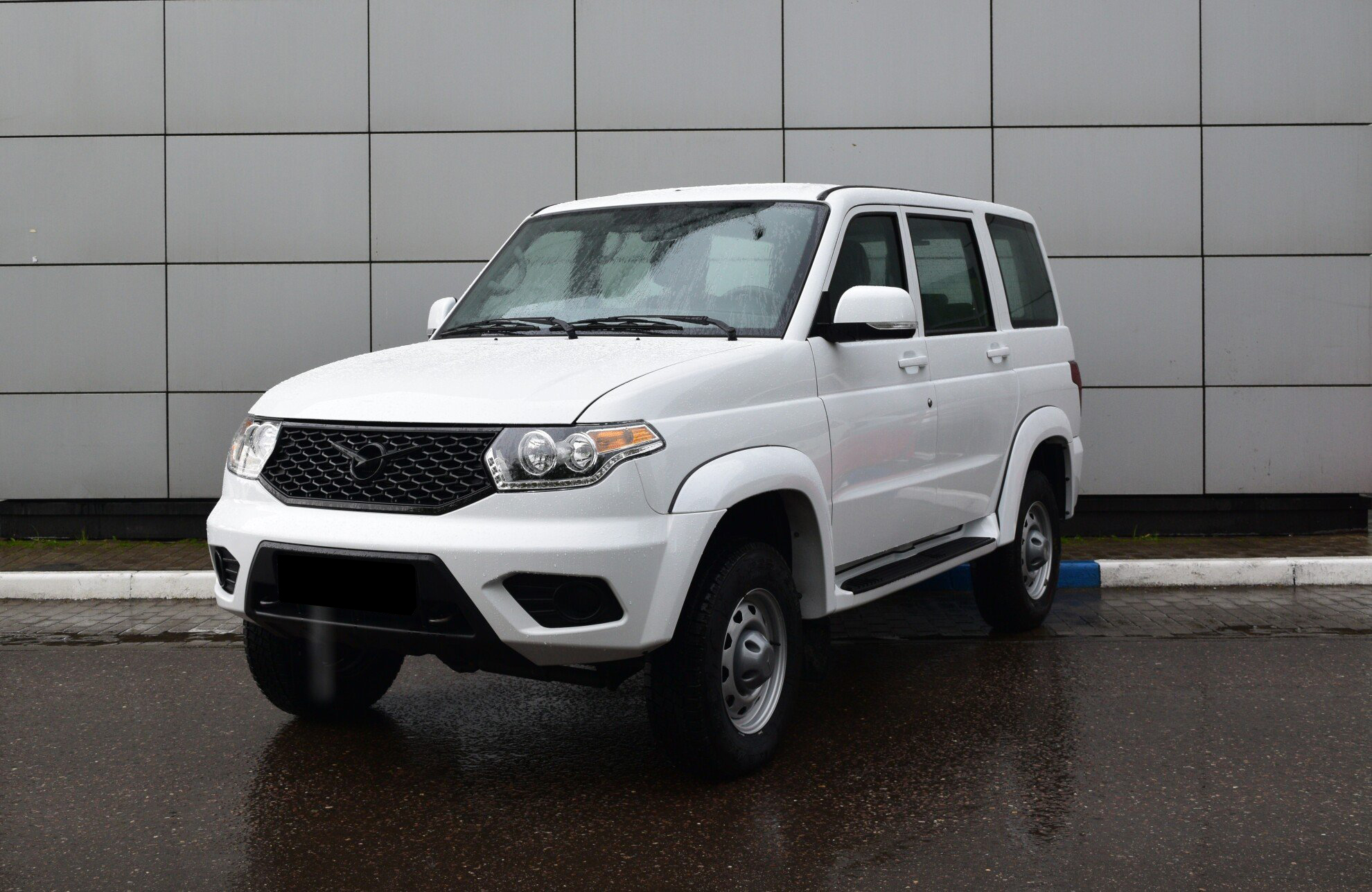Превью UAZ Patriot New
