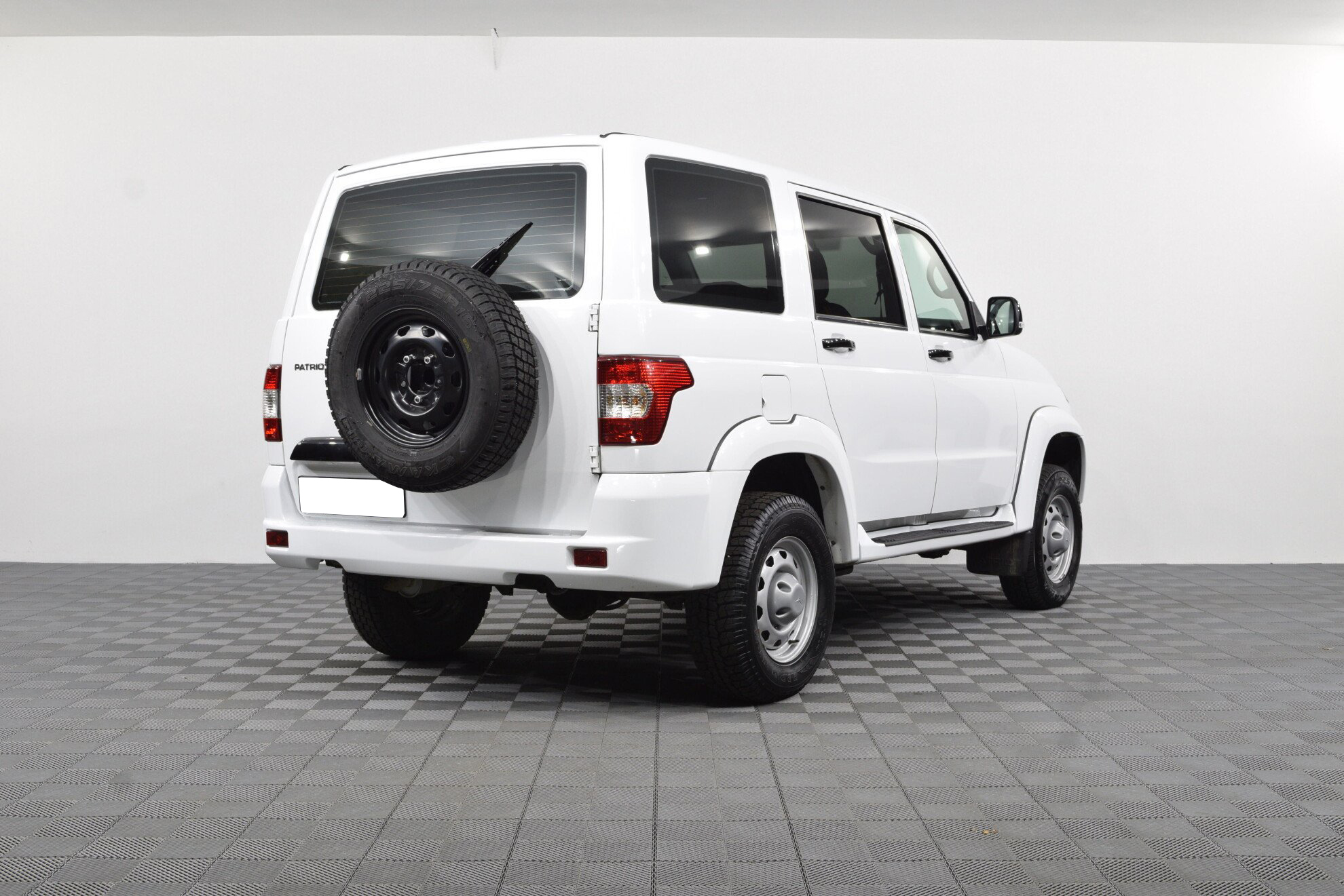 UAZ Patriot New миниатюра 4