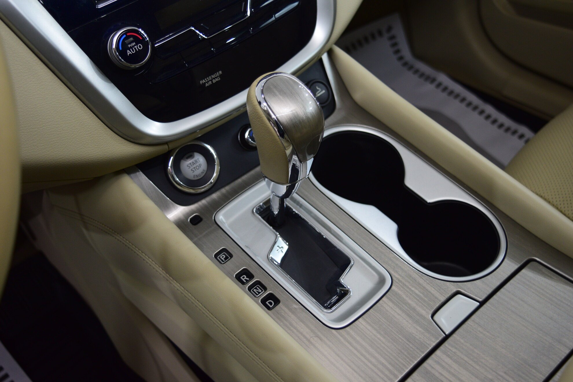 NISSAN Murano миниатюра 9