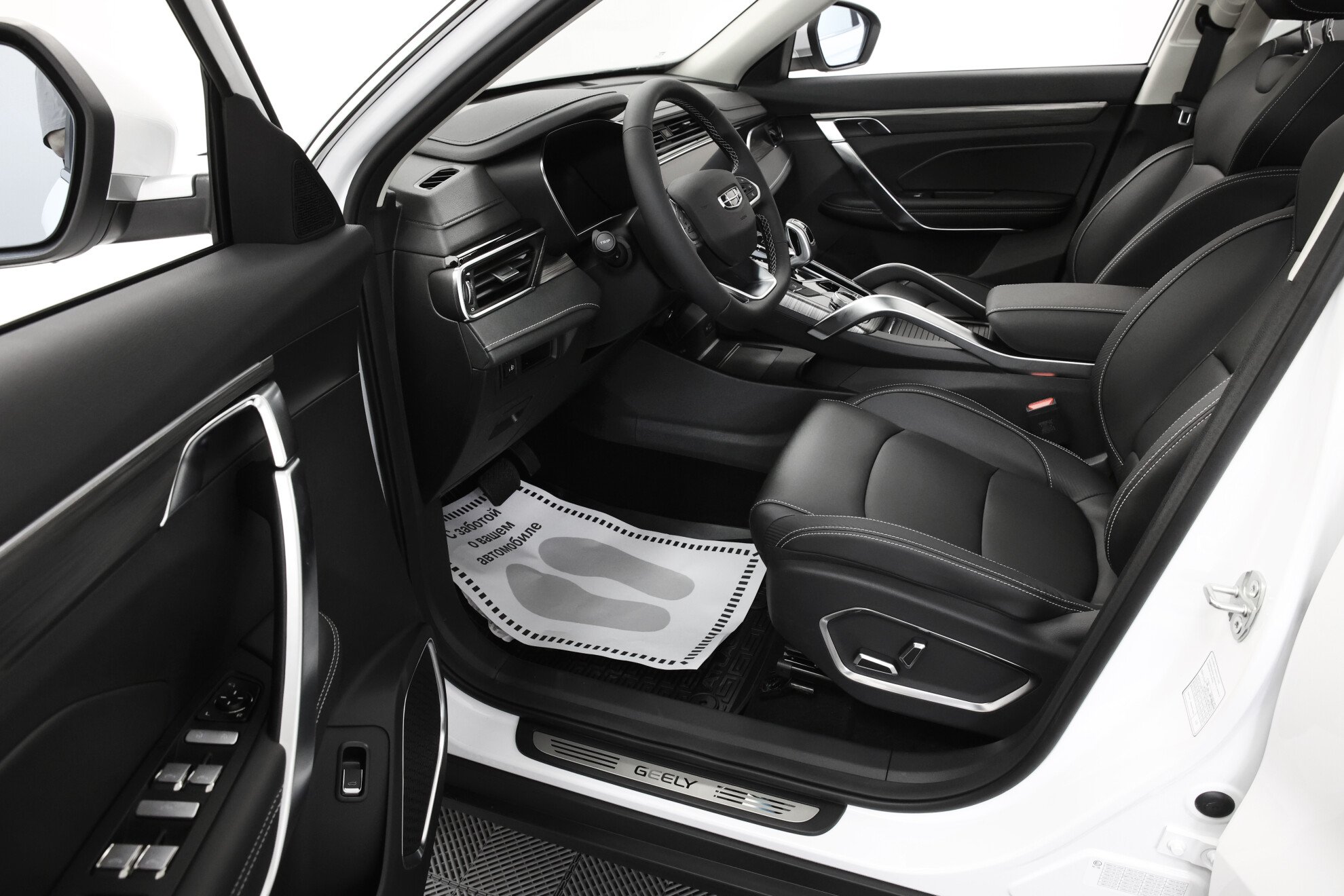 GEELY Atlas Pro миниатюра 6