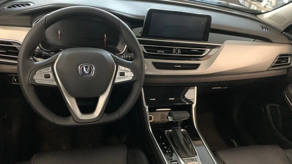 CHANGAN CS75FL миниатюра 8