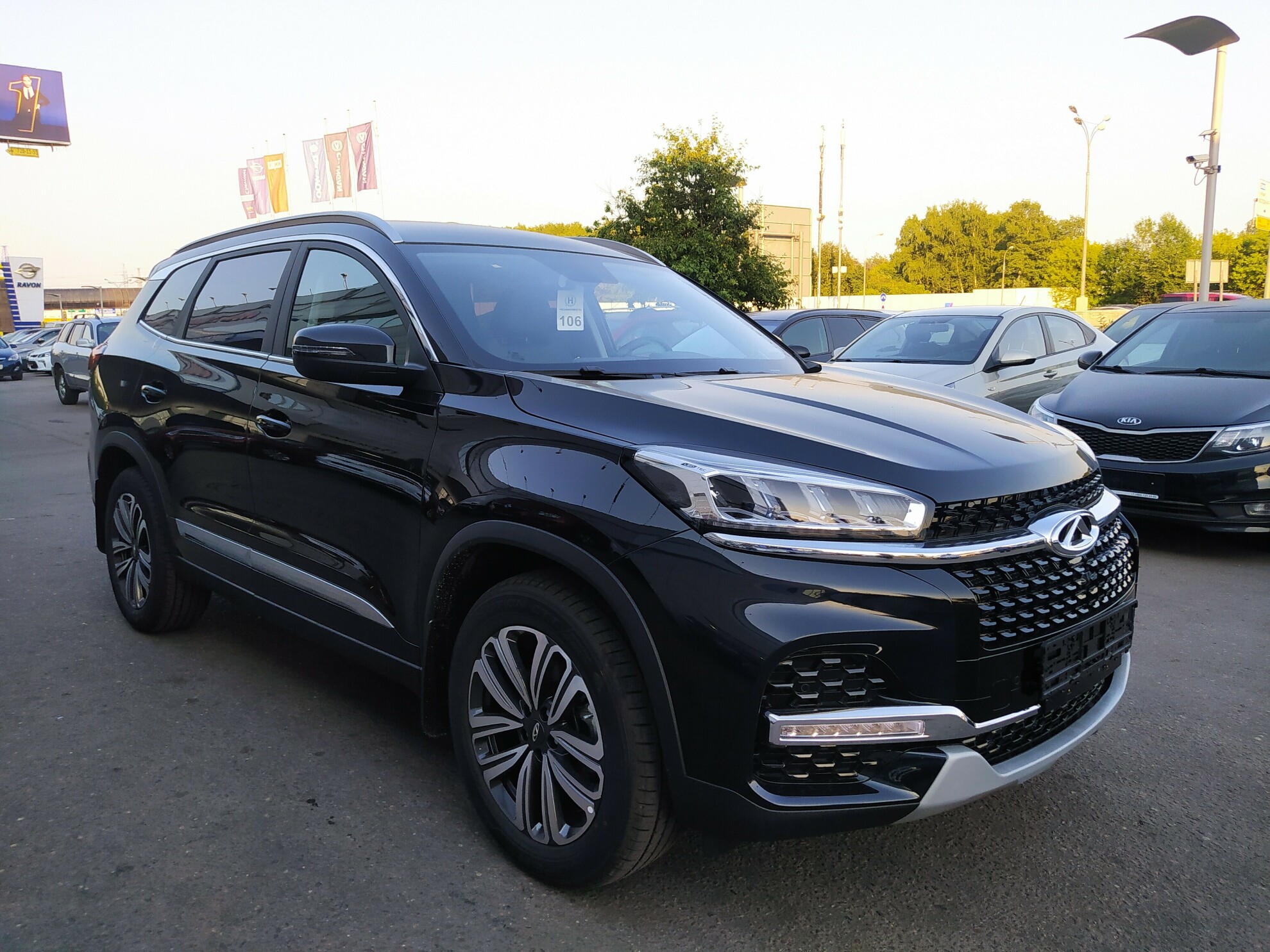 CHERY Tiggo 8 миниатюра 3