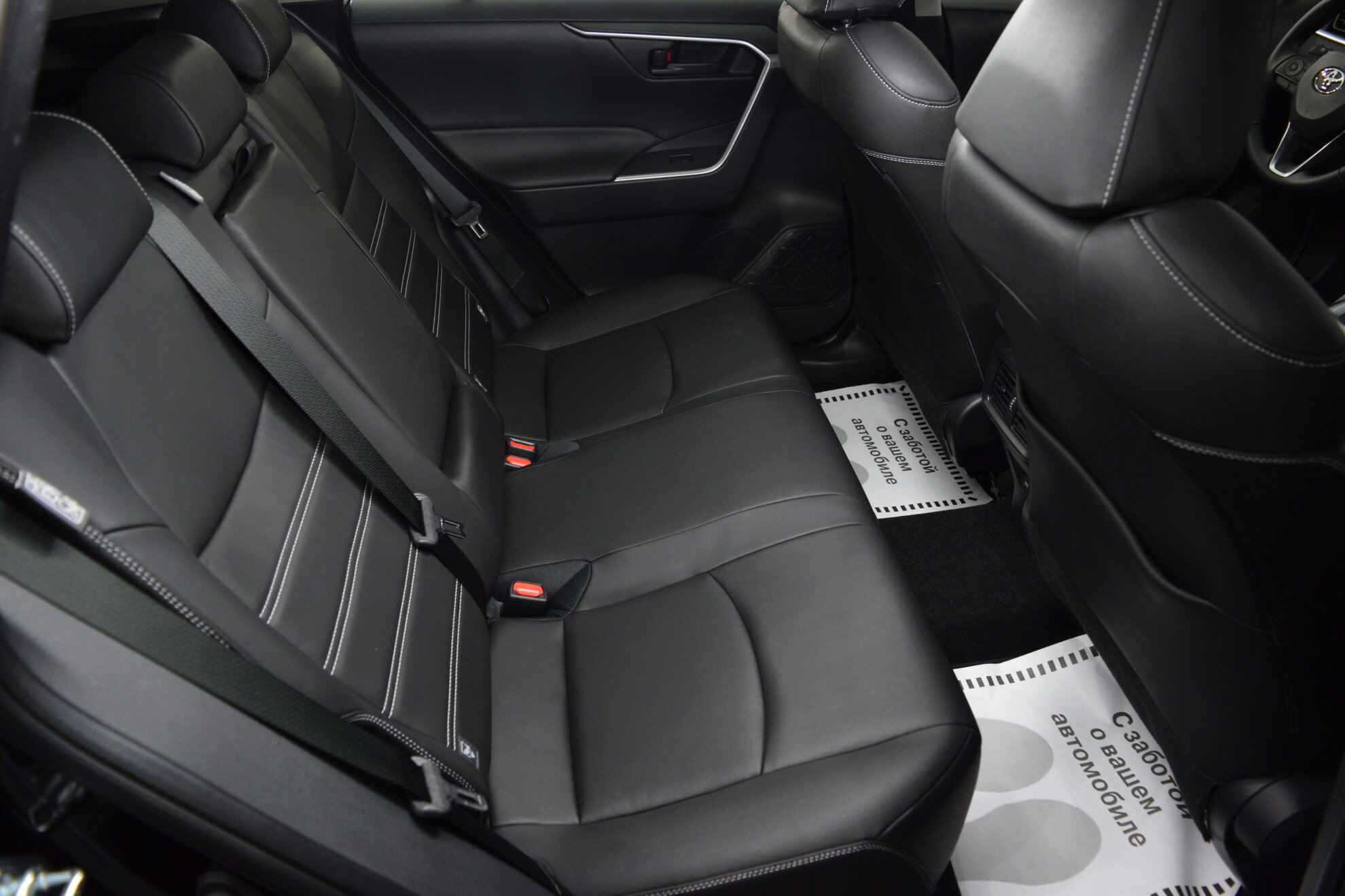TOYOTA Rav4 миниатюра 10