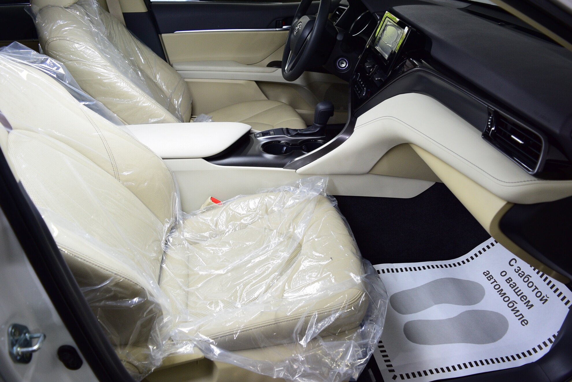 TOYOTA Camry миниатюра 8