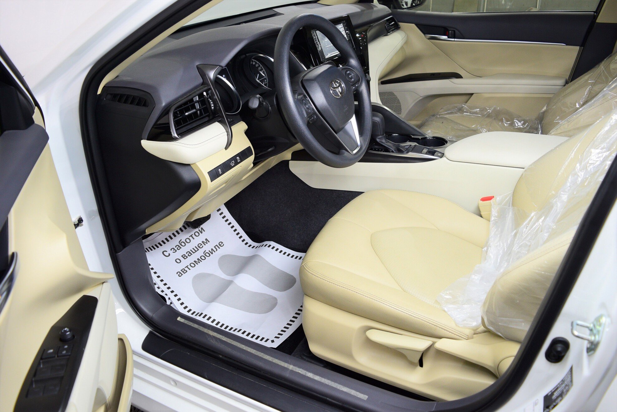 TOYOTA Camry миниатюра 6