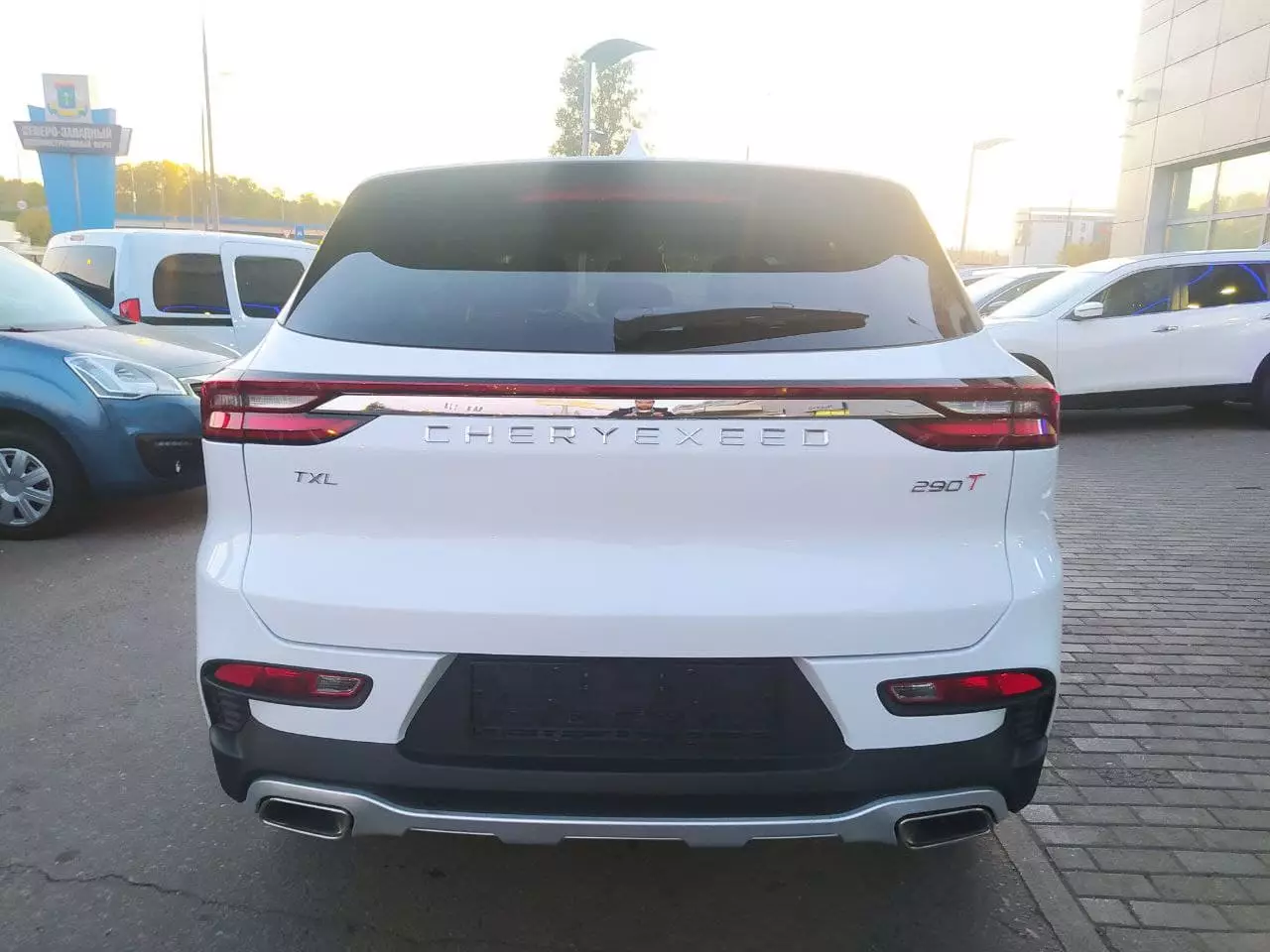 CHERYEXEED TXL миниатюра 4