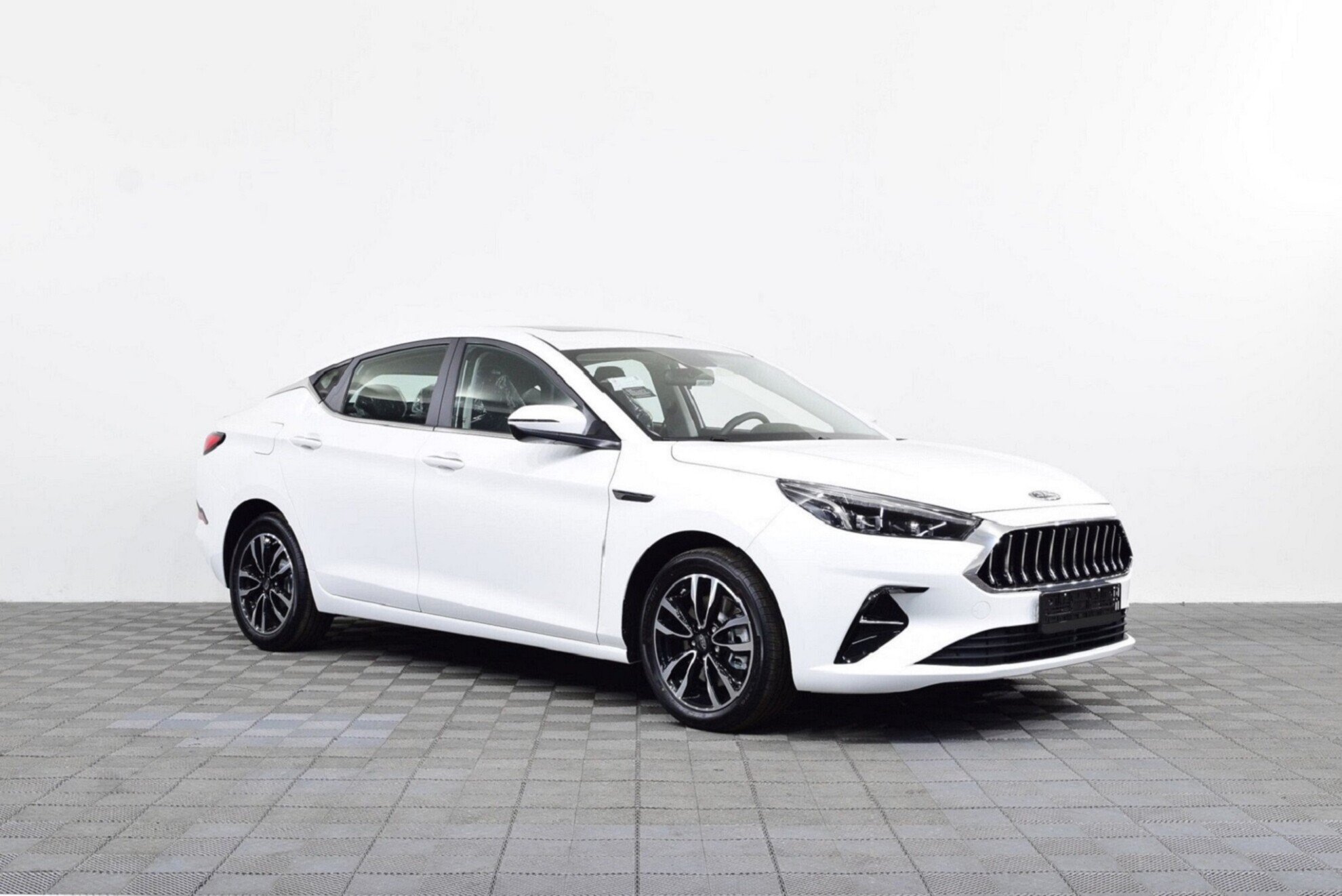 JAC J7 миниатюра 3