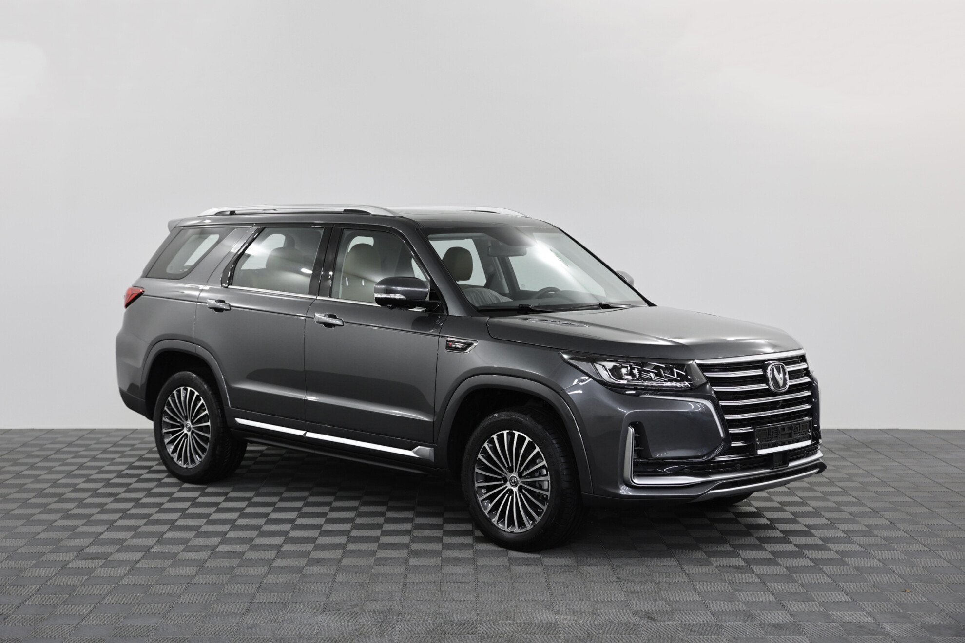 CHANGAN CS95 миниатюра 3