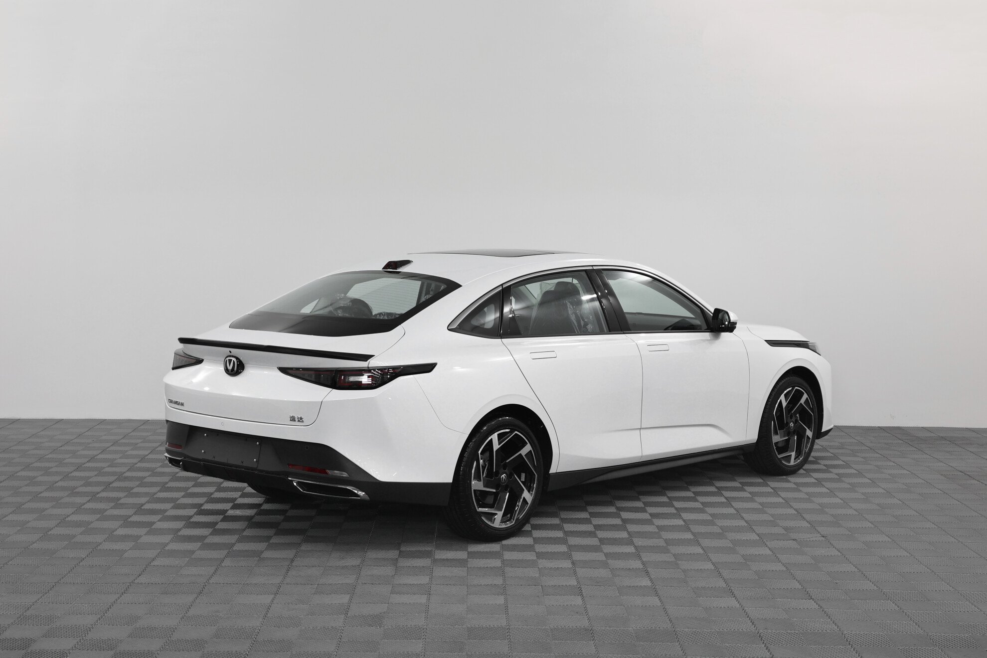 CHANGAN Lamore миниатюра 4
