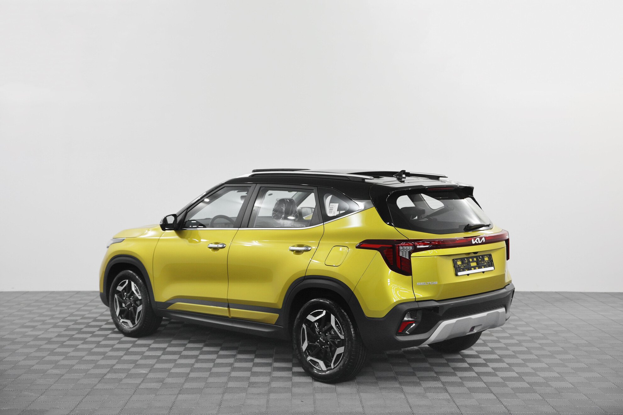 KIA New Seltos миниатюра 5