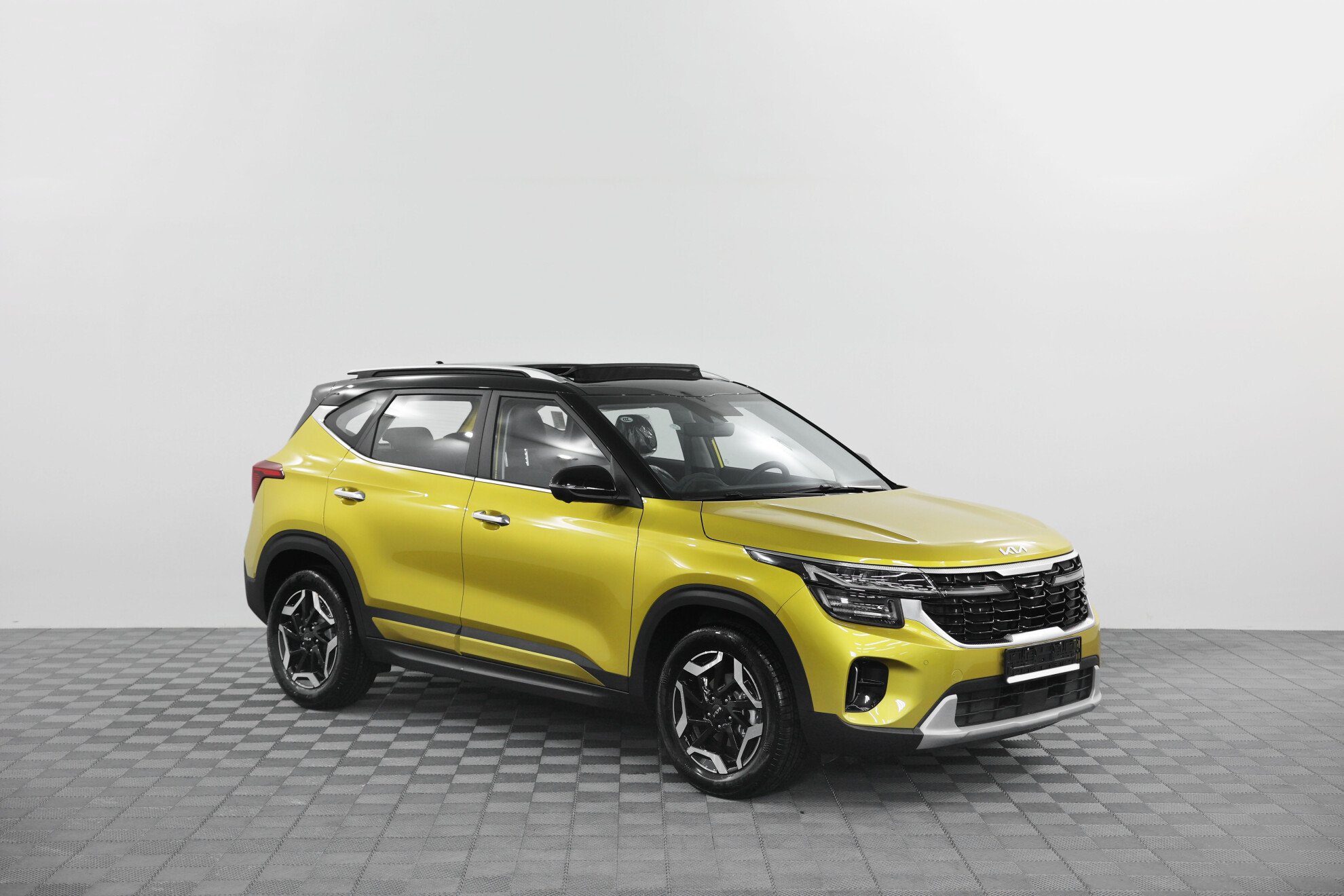 KIA New Seltos миниатюра 3