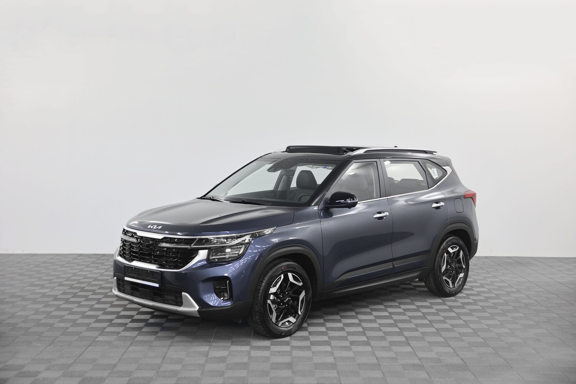 Превью KIA New Seltos