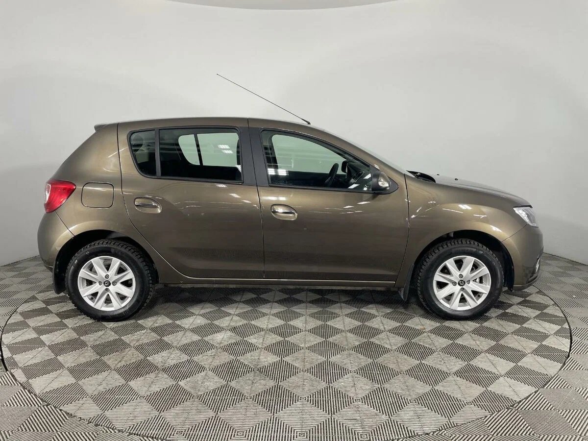 RENAULT Sandero миниатюра 6