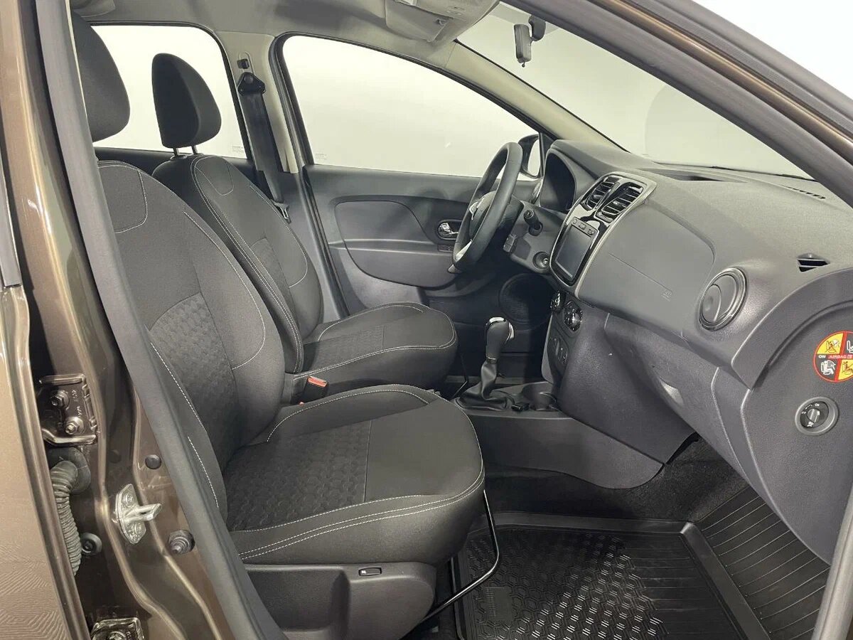 RENAULT Sandero миниатюра 8